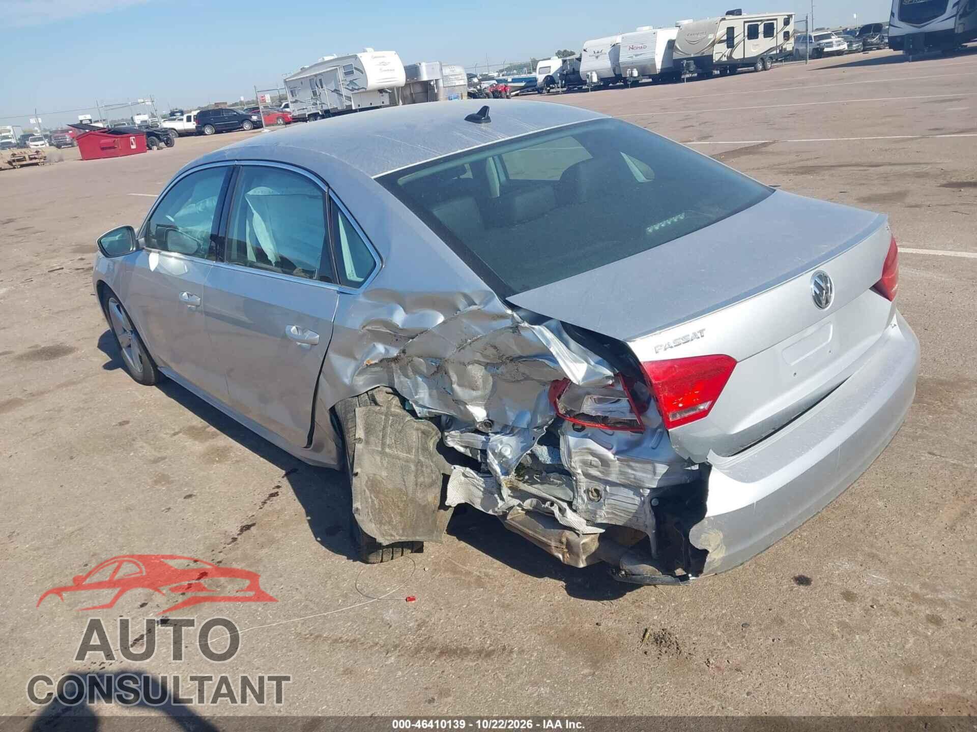 VOLKSWAGEN PASSAT 2014 - 1VWBP7A32EC006357