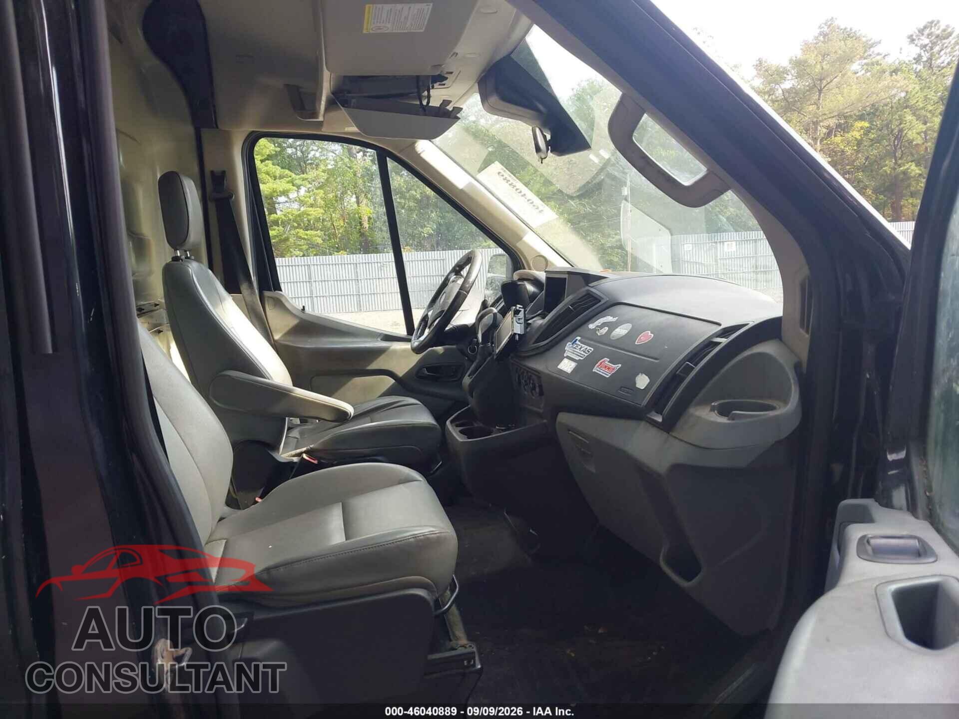 FORD TRANSIT-150 2016 - 1FTYE2CM0GKB38179