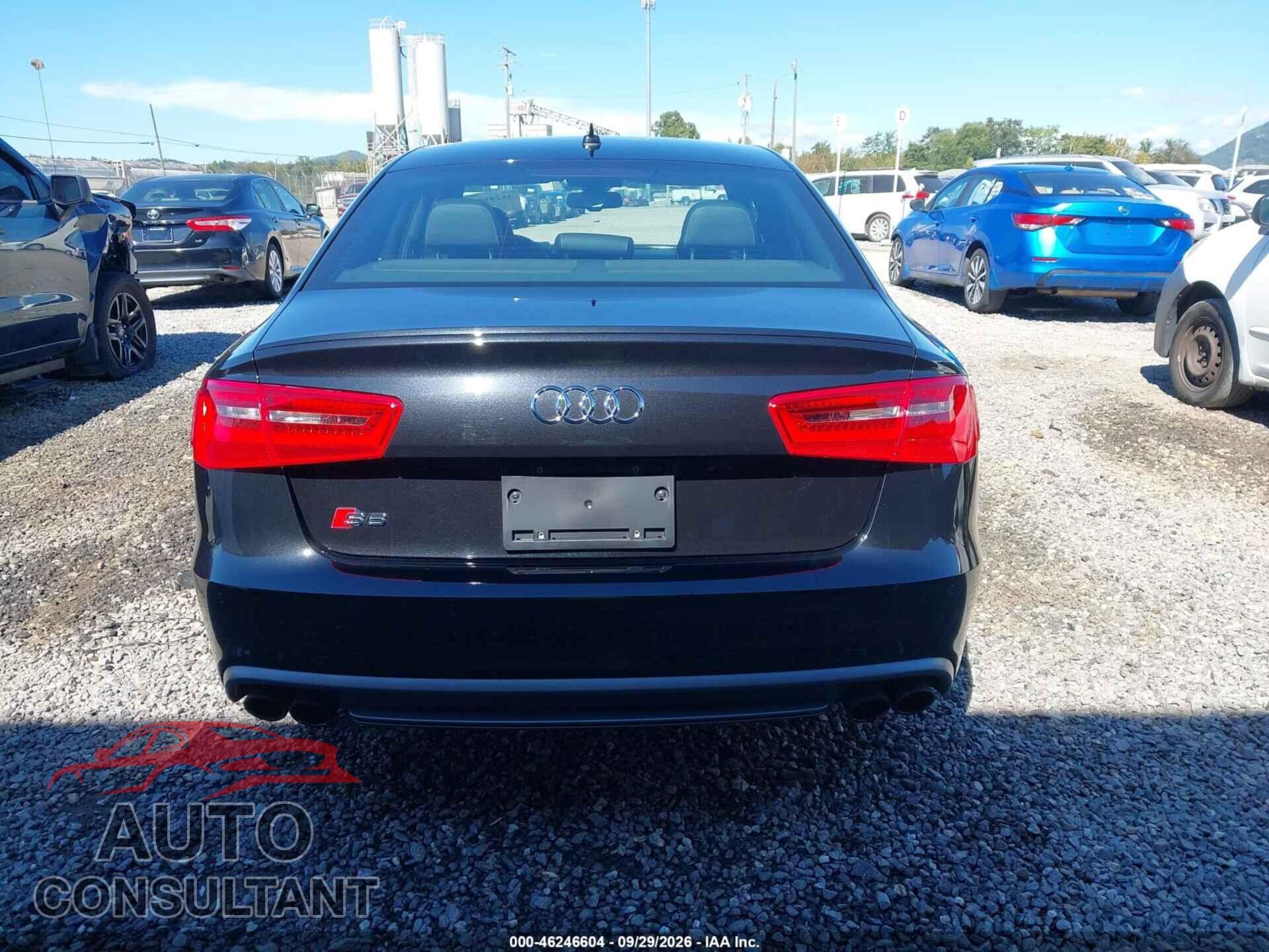 AUDI S6 2015 - WAUF2AFC8FN011123
