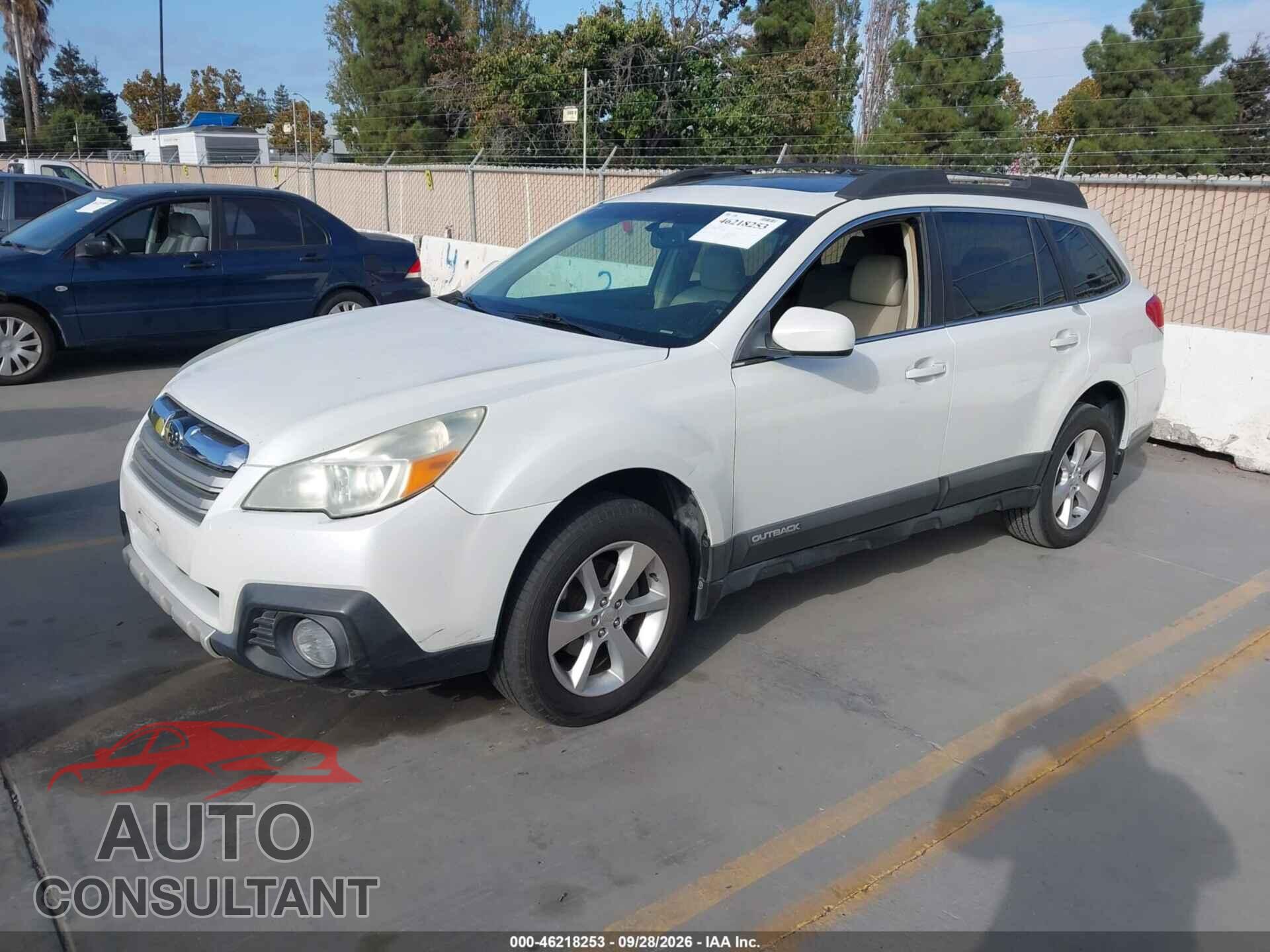SUBARU OUTBACK 2013 - 4S4BRBKC5D3216329