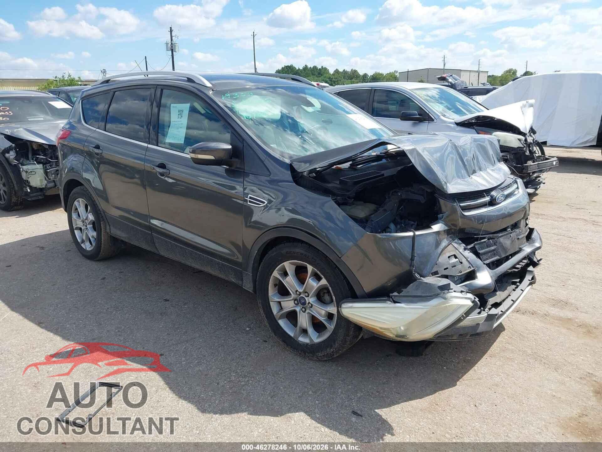 FORD ESCAPE 2016 - 1FMCU0JX5GUA11216