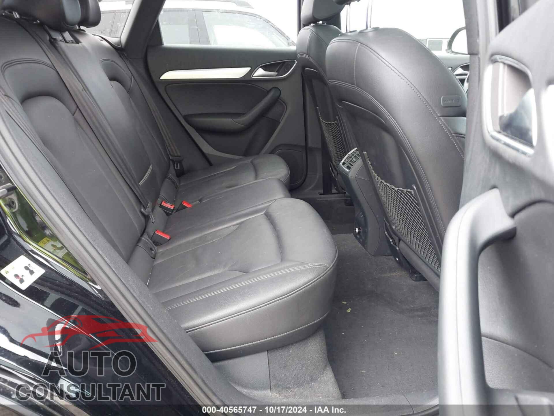 AUDI Q3 2018 - WA1BCCFSXJR025229