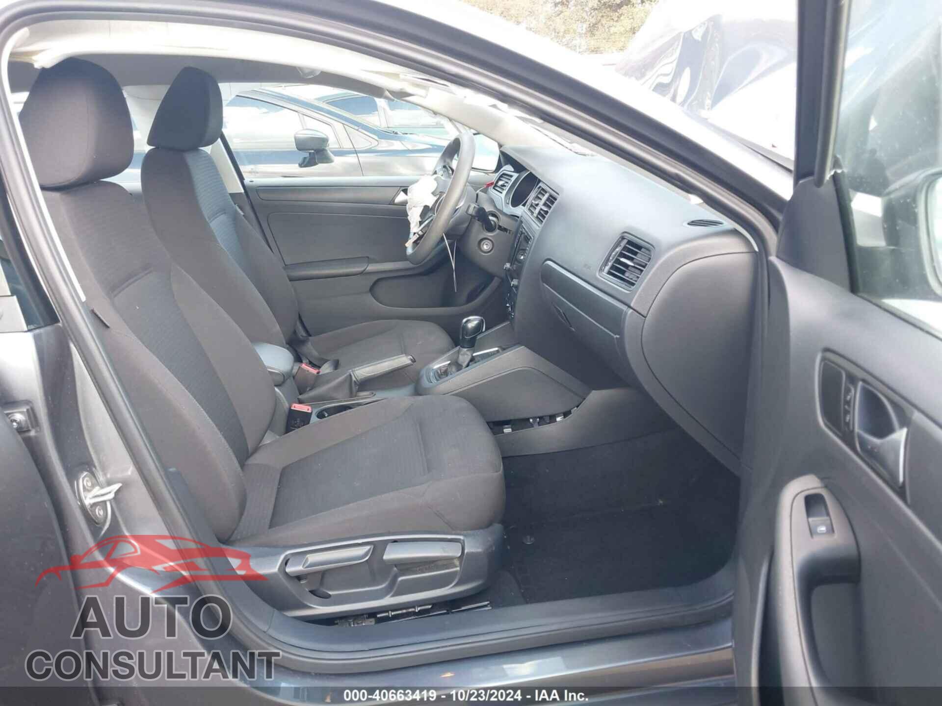 VOLKSWAGEN JETTA 2016 - 3VW267AJ9GM260327