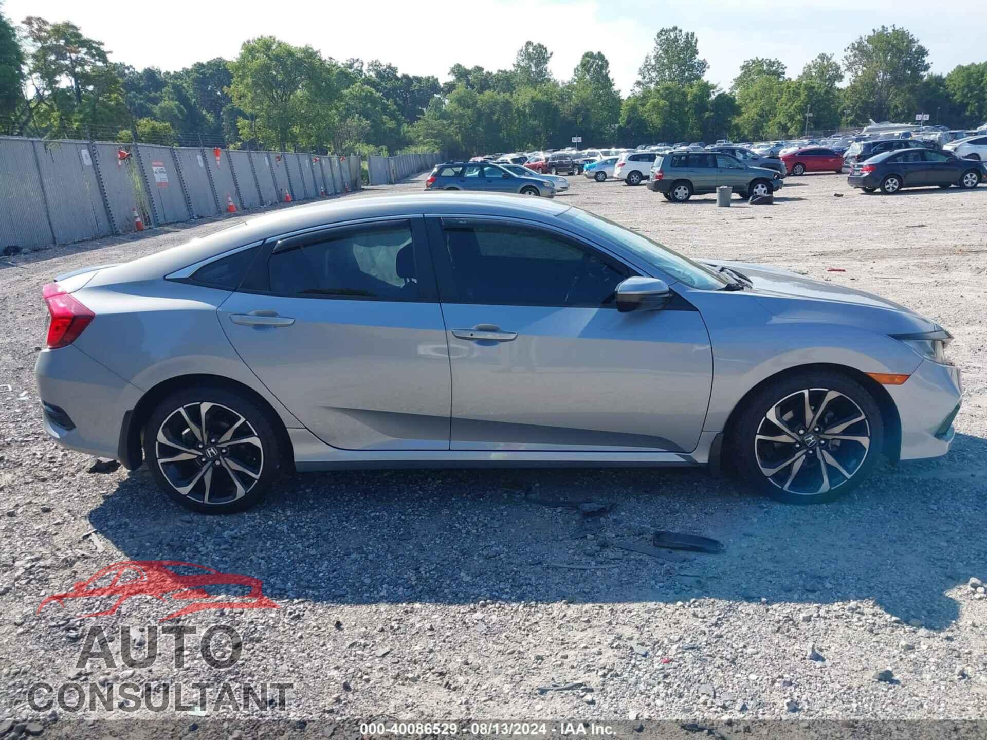 HONDA CIVIC 2019 - 2HGFC2F88KH602395