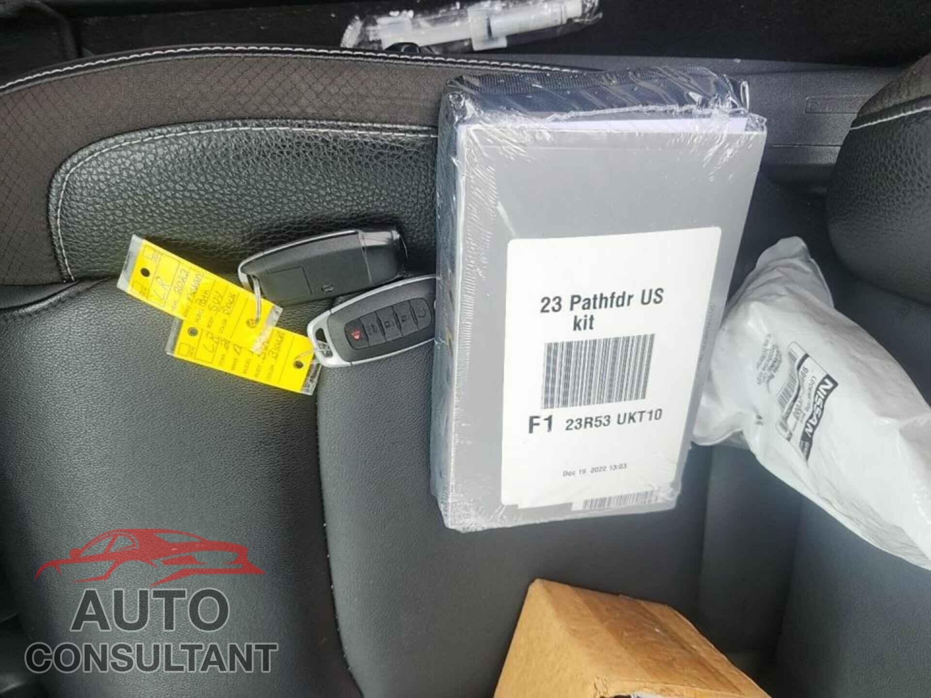 NISSAN PATHFINDER 2023 - 5N1DR3CC8PC248743