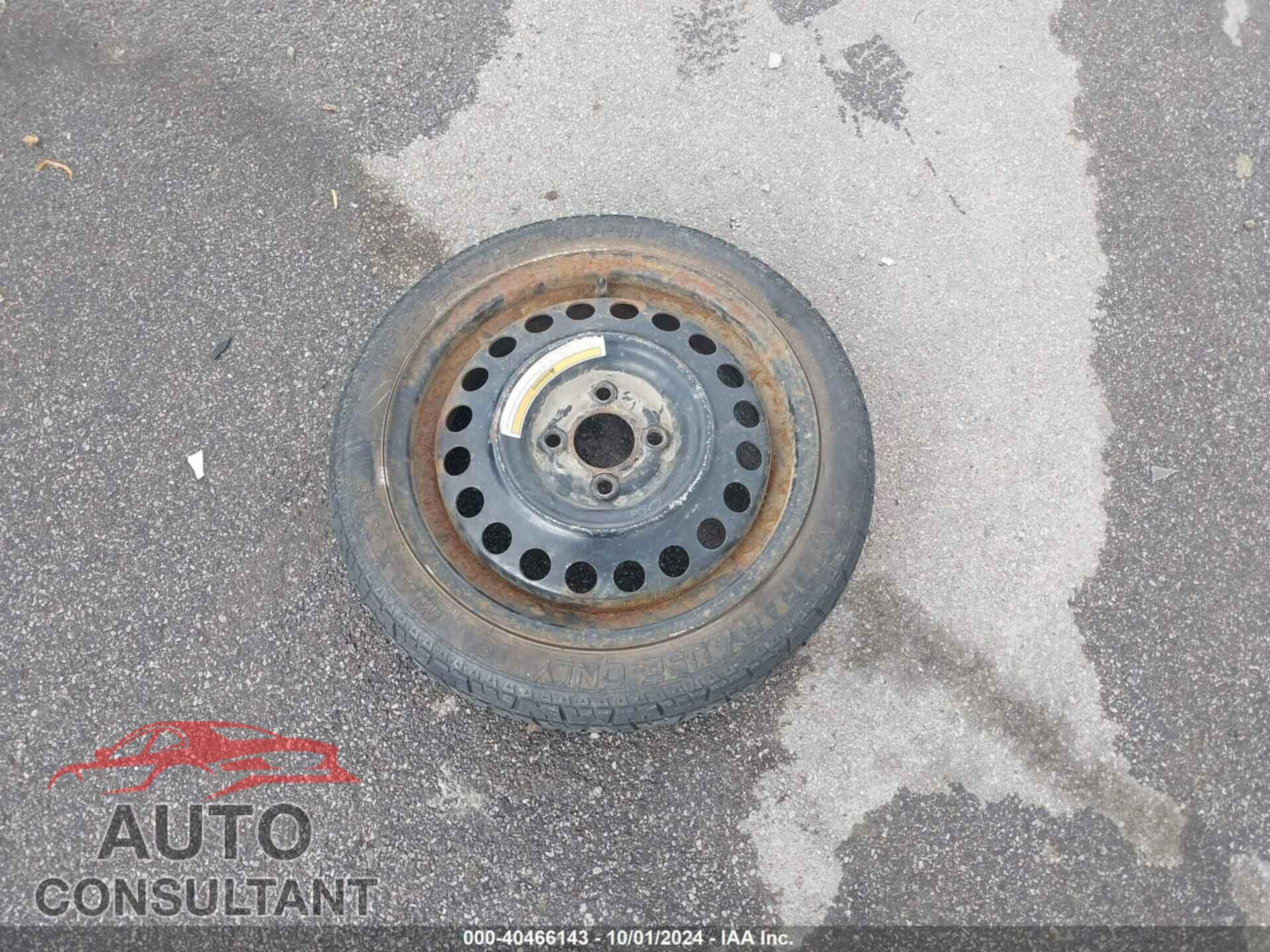 NISSAN VERSA NOTE 2015 - 3N1CE2CP3FL365113