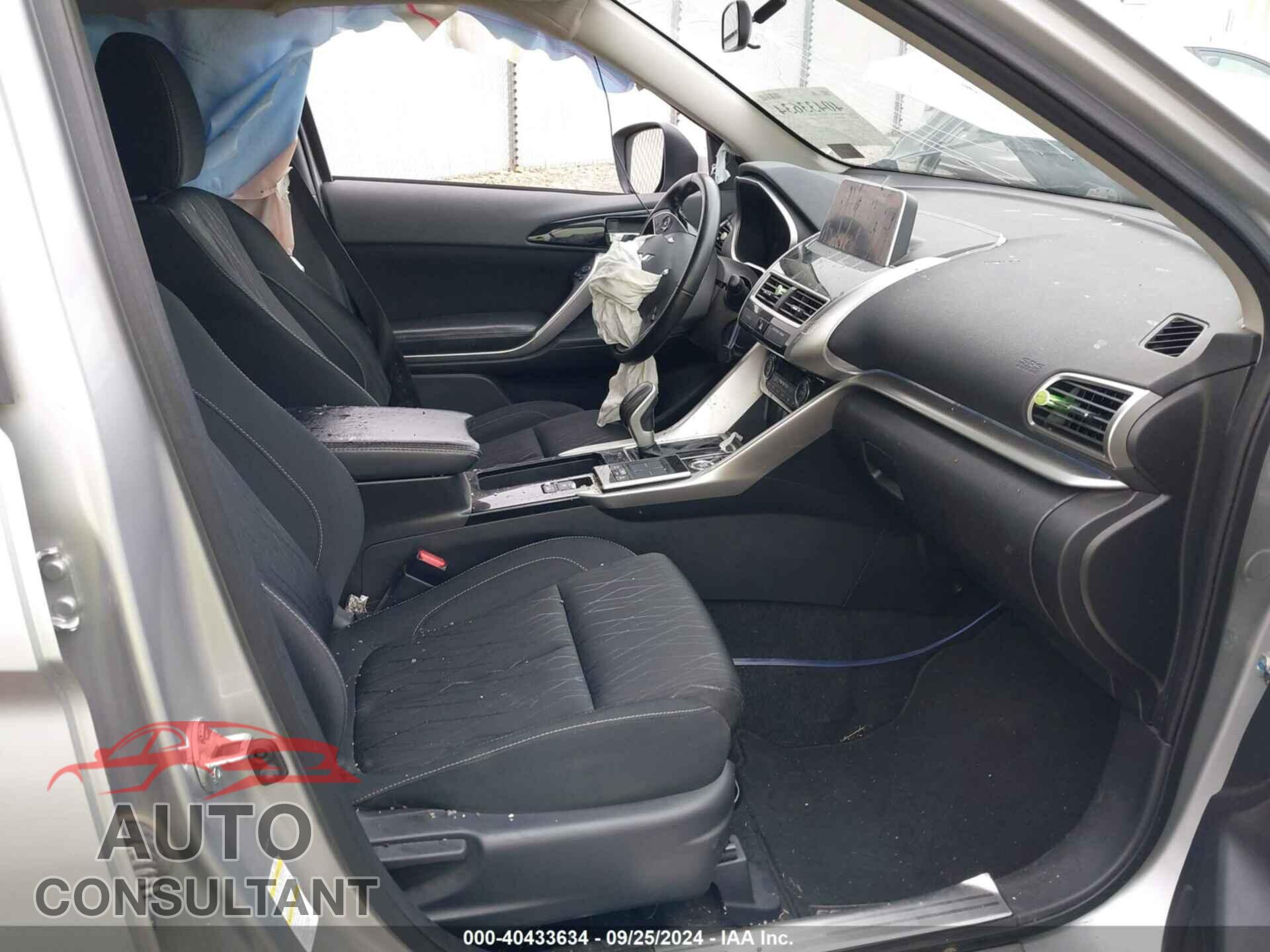 MITSUBISHI ECLIPSE CROSS 2018 - JA4AT5AA1JZ049005