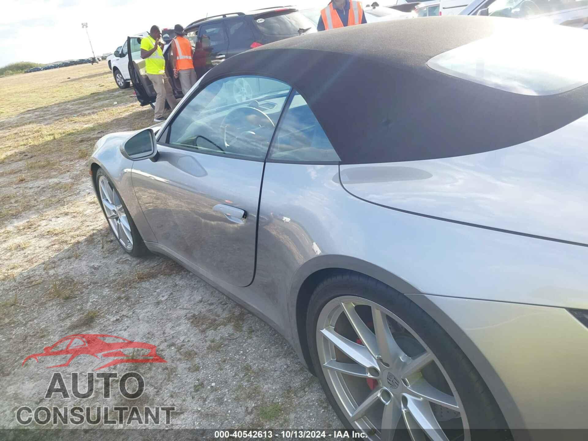 PORSCHE 911 2020 - WP0CB2A90LS263274