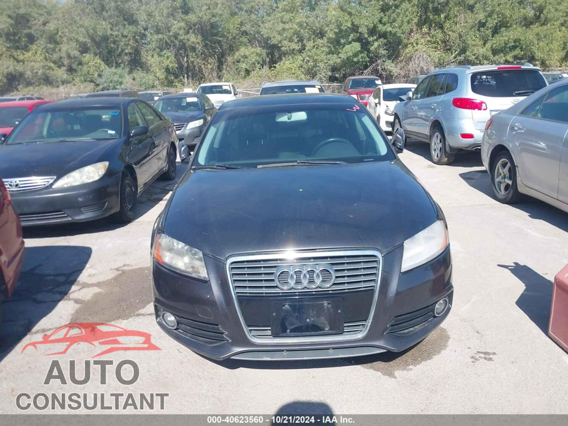 AUDI A3 2012 - WAUBEAFM6CA156324
