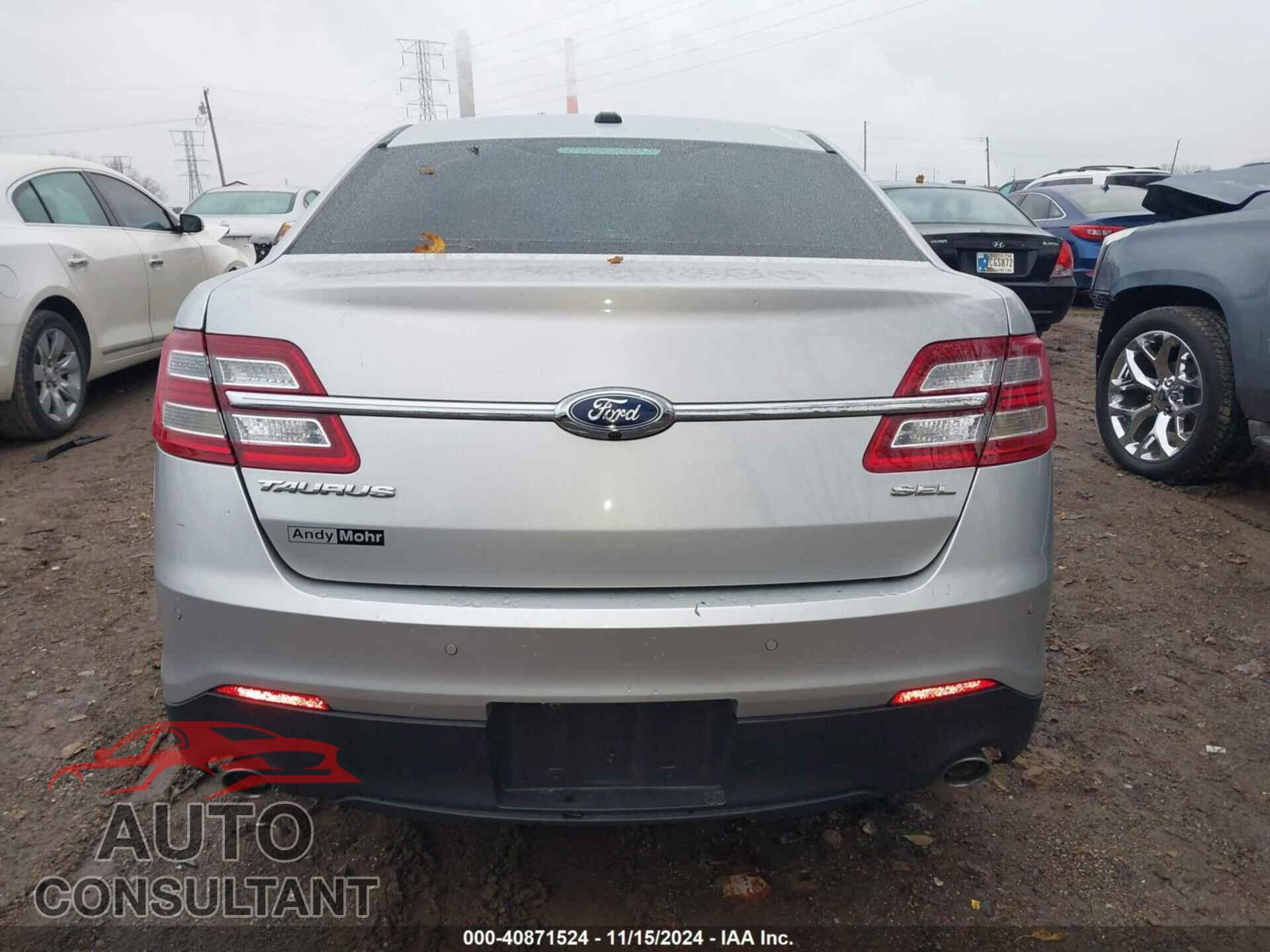 FORD TAURUS 2019 - 1FAHP2E80KG110958