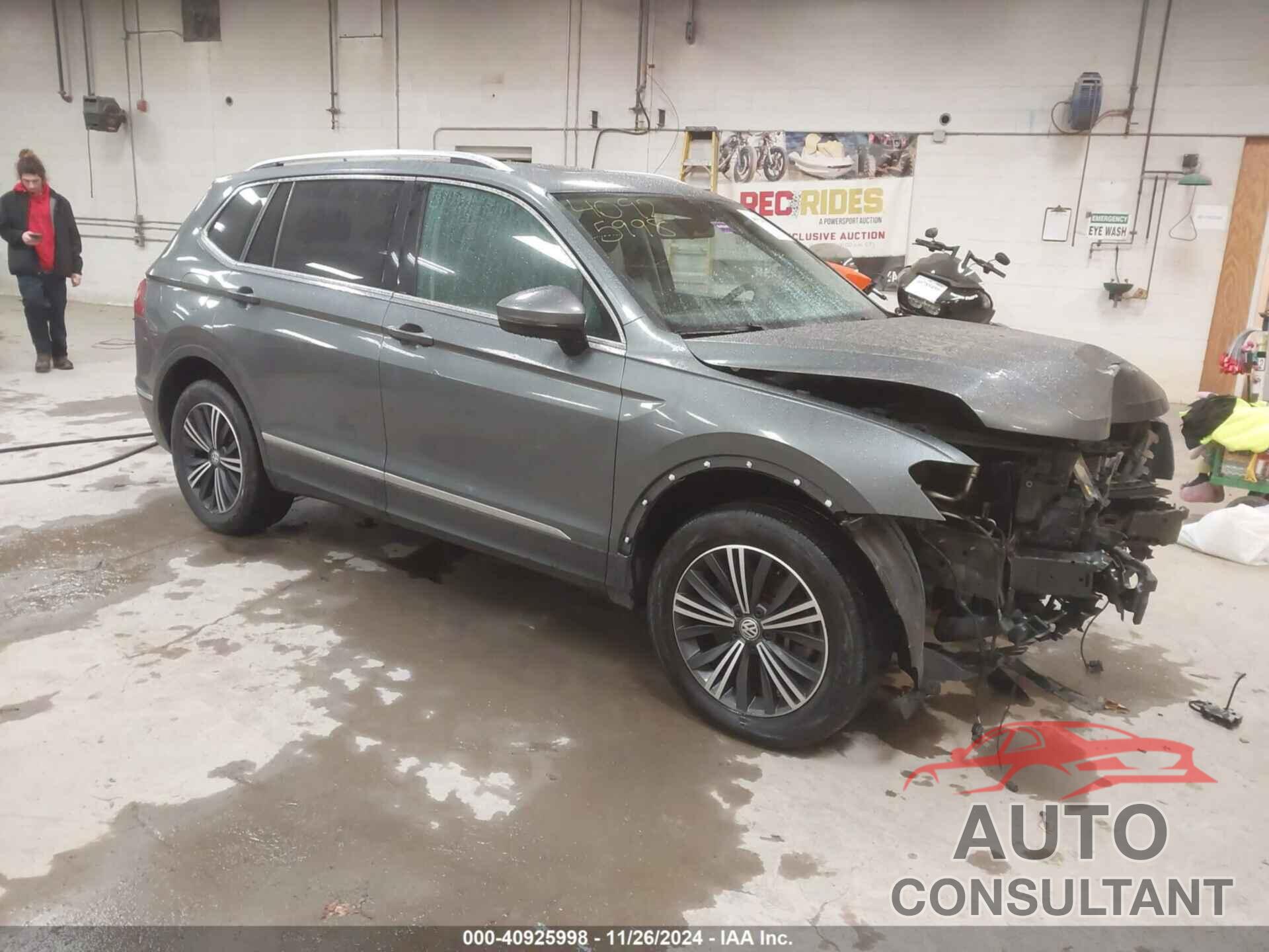 VOLKSWAGEN TIGUAN 2019 - 3VV2B7AX1KM008360