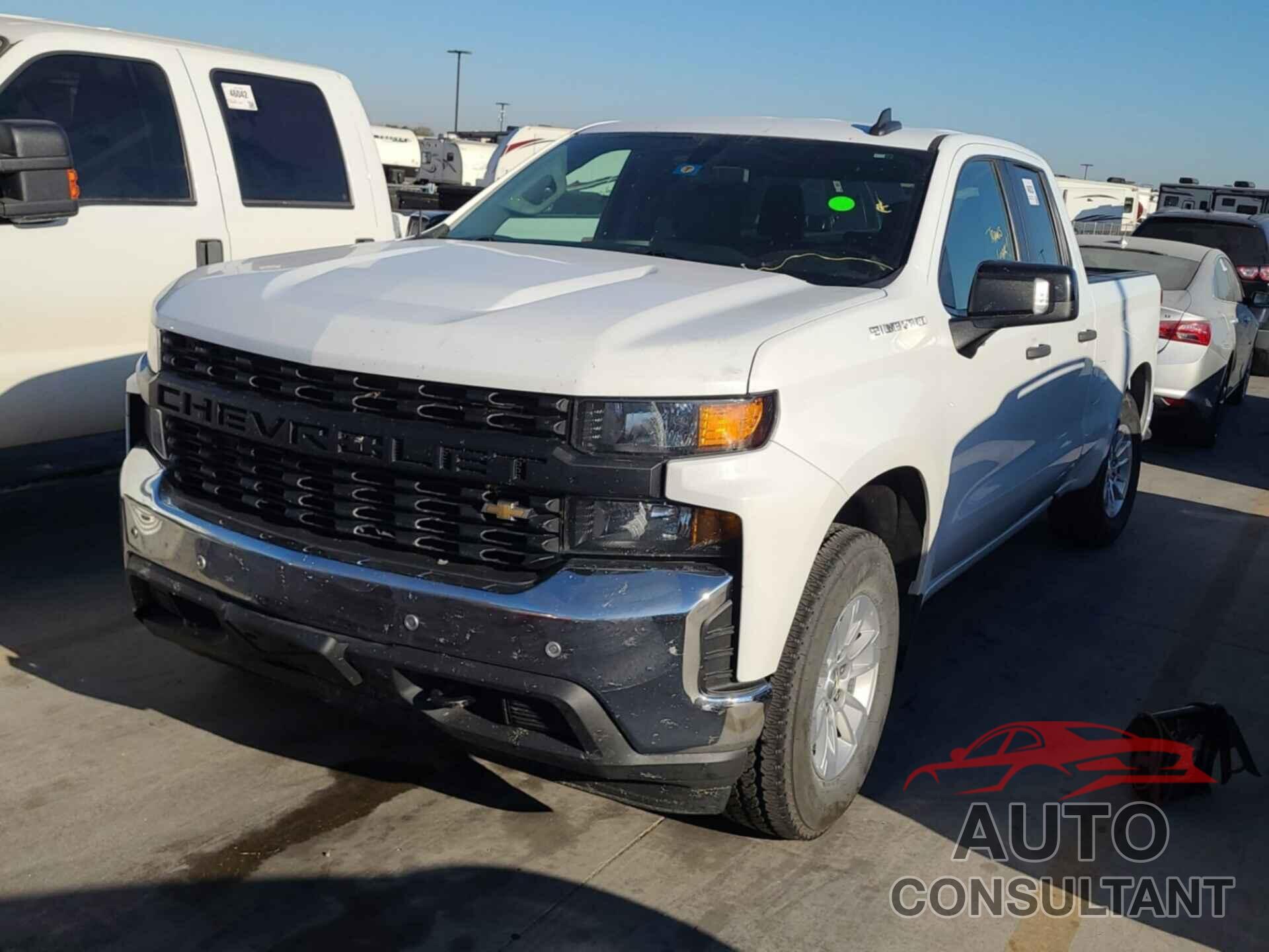 CHEVROLET SILVERADO 2021 - 1GCRWAEH8MZ261016