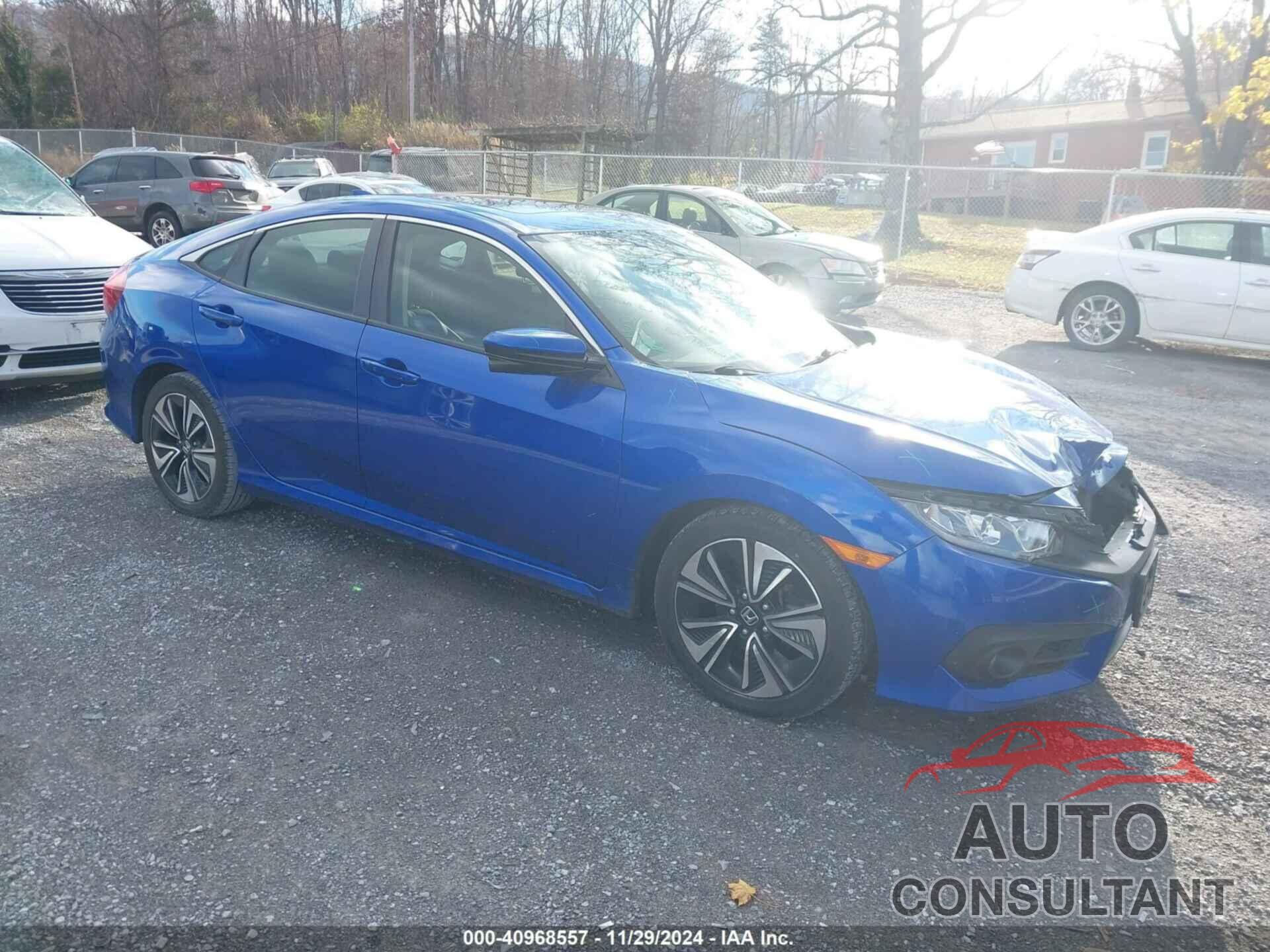 HONDA CIVIC 2018 - JHMFC1F30JX025531