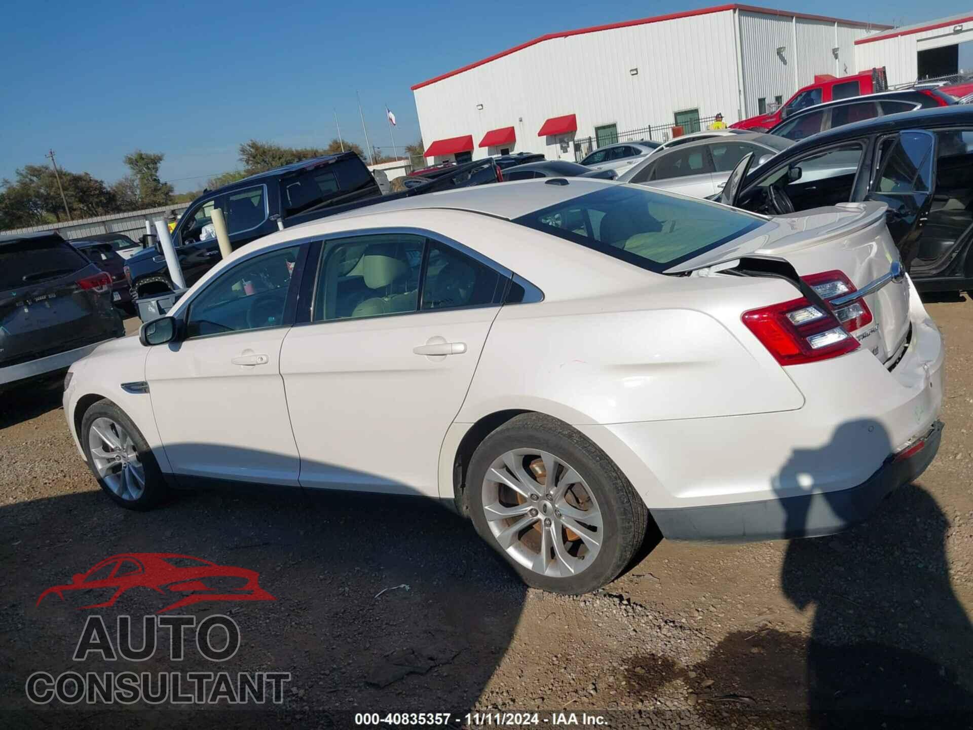 FORD TAURUS 2013 - 1FAHP2E85DG166638