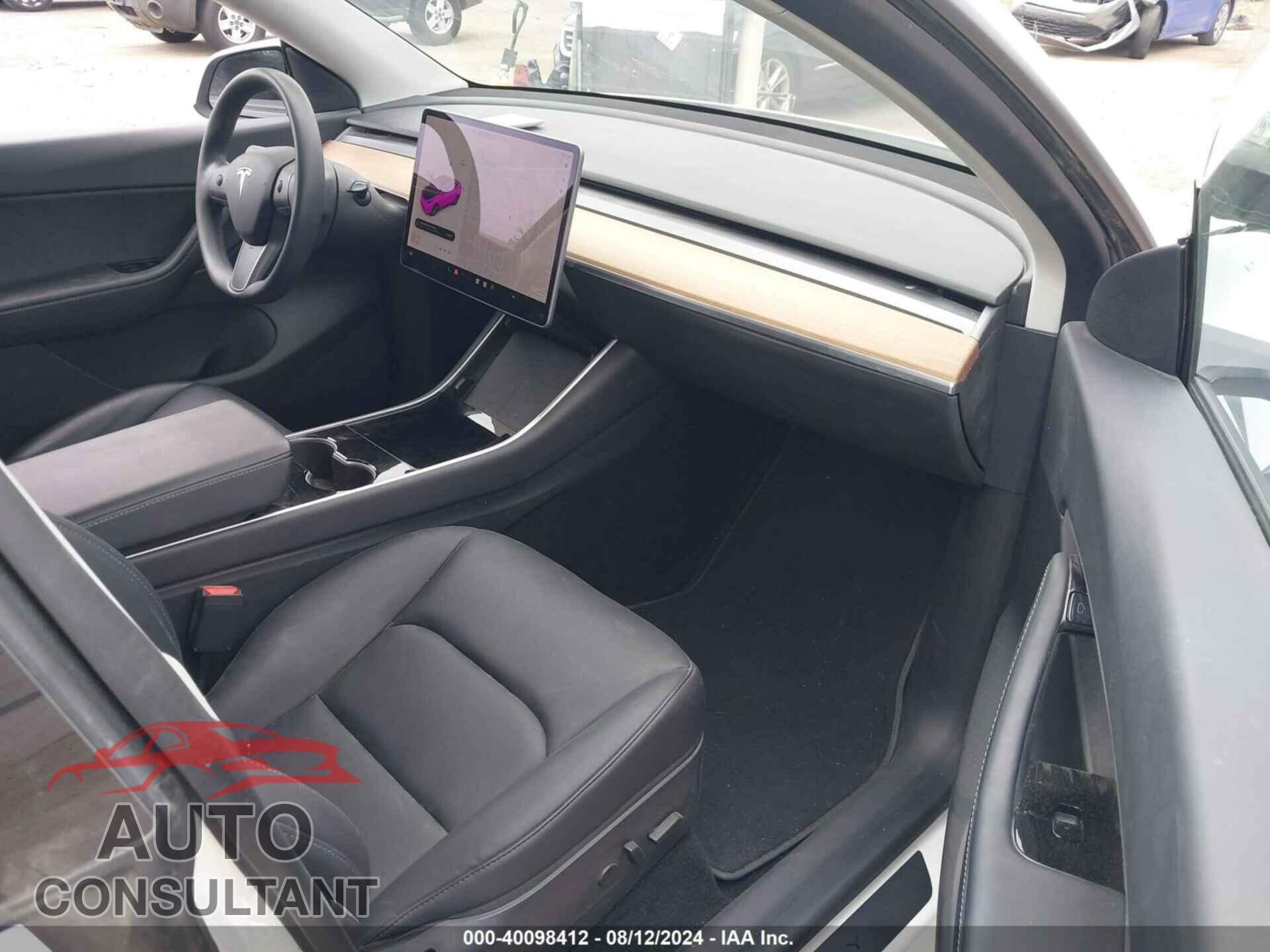 TESLA MODEL Y 2020 - 5YJYGDEE4LF016749