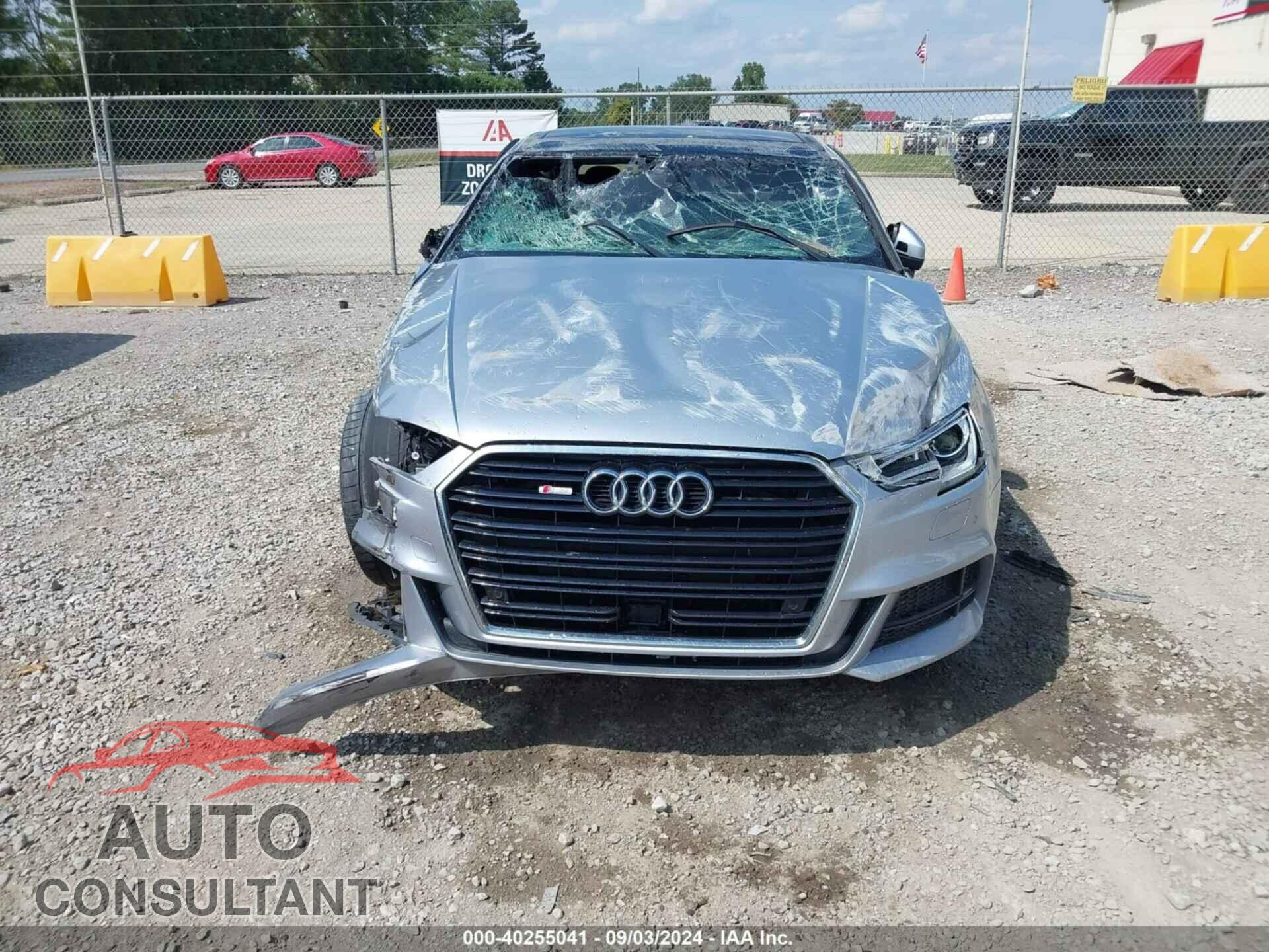 AUDI A3 2018 - WAUGUGFFXJ1071366
