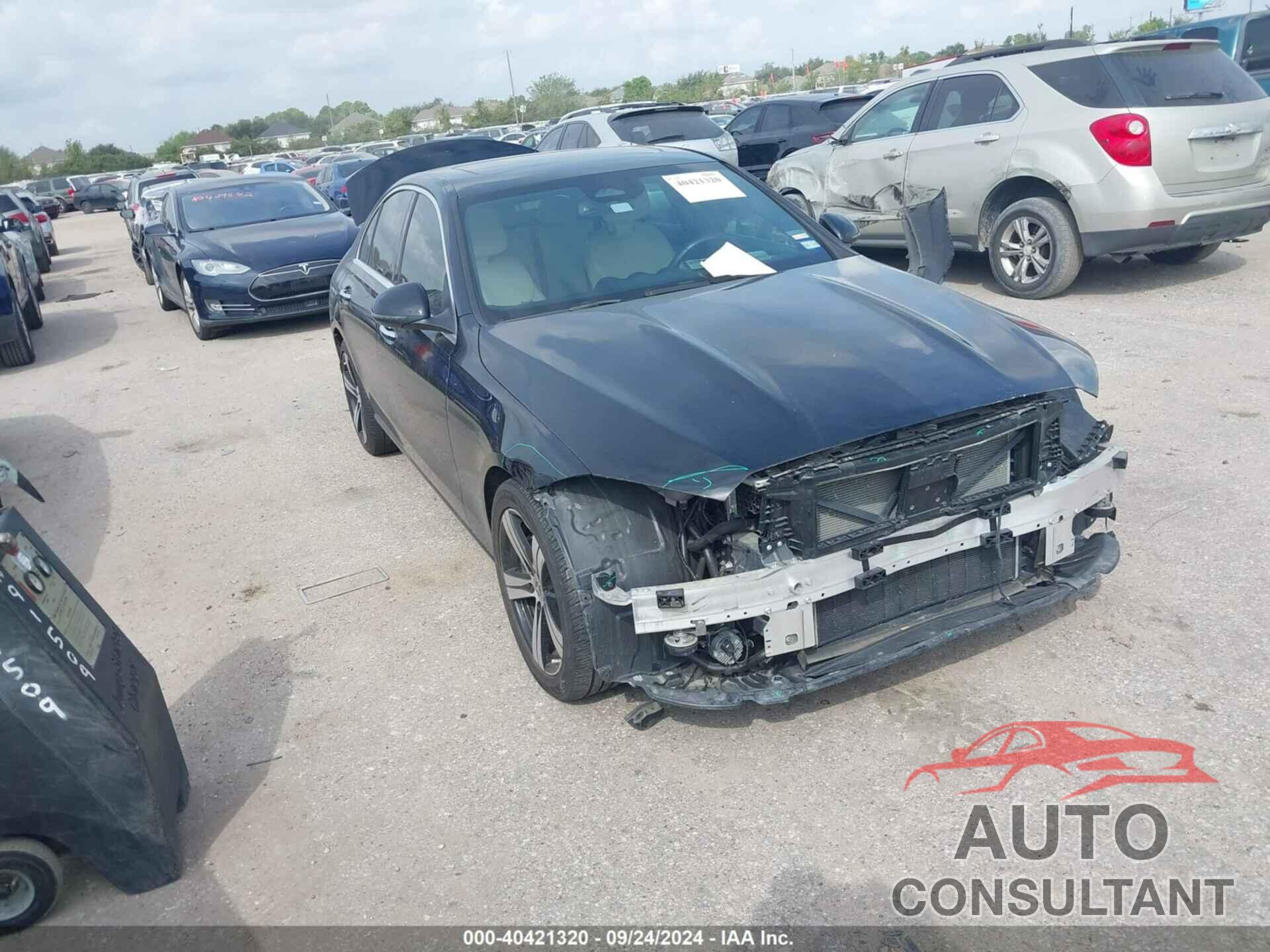 MERCEDES-BENZ C 300 2022 - W1KAF4GB9NR016837