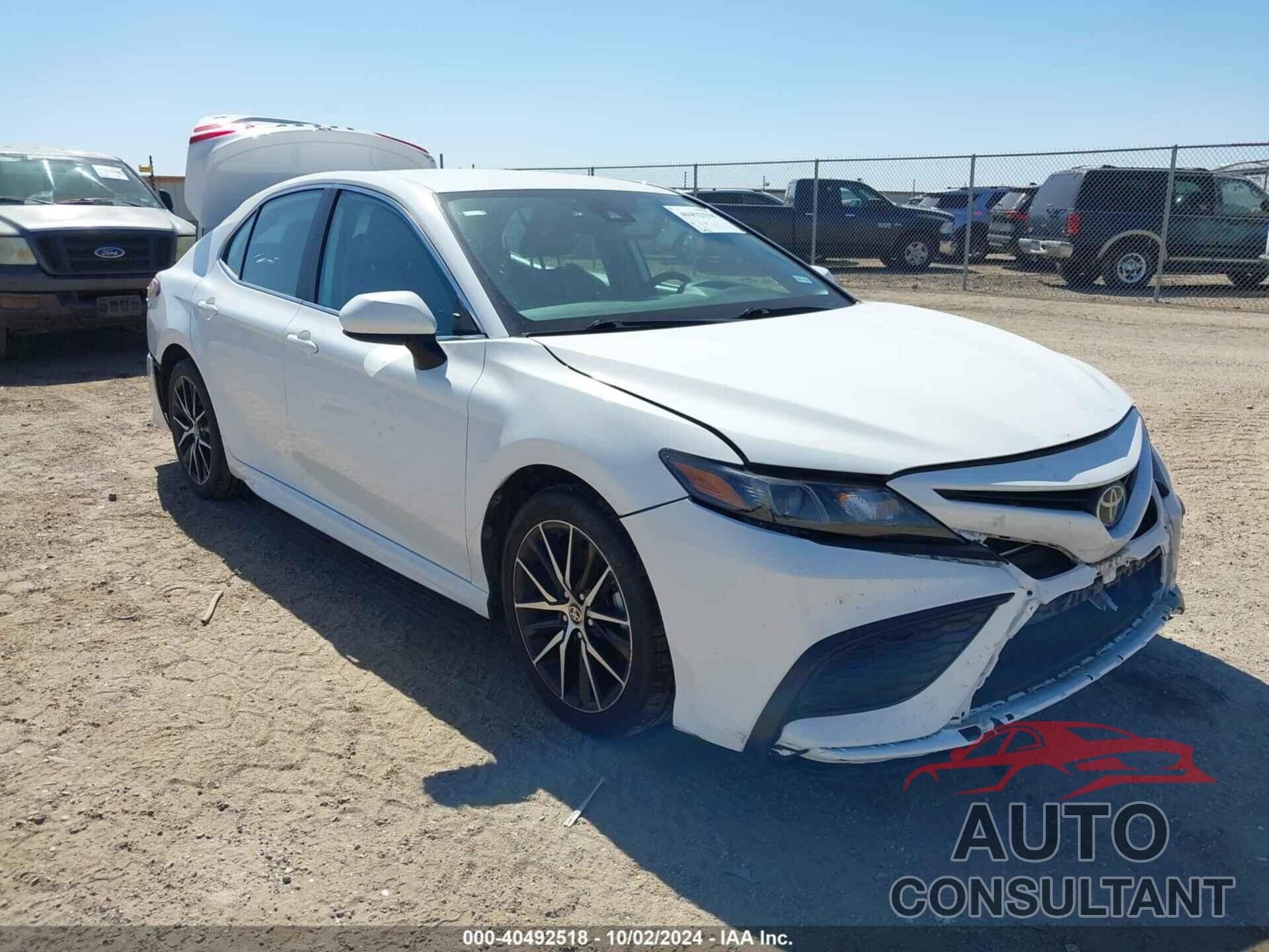 TOYOTA CAMRY 2021 - 4T1G11AK6MU466544