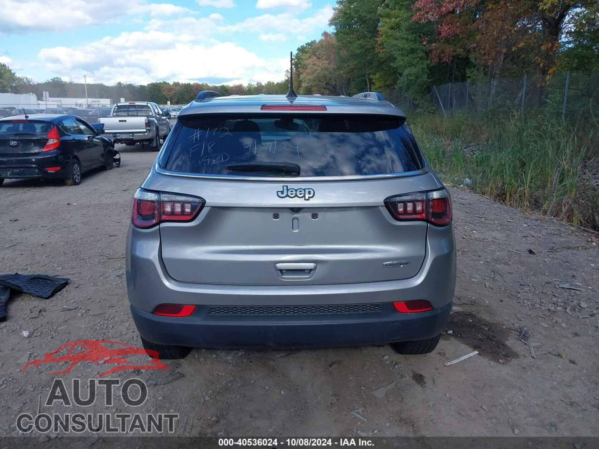 JEEP COMPASS 2018 - 3C4NJCBB1JT374446