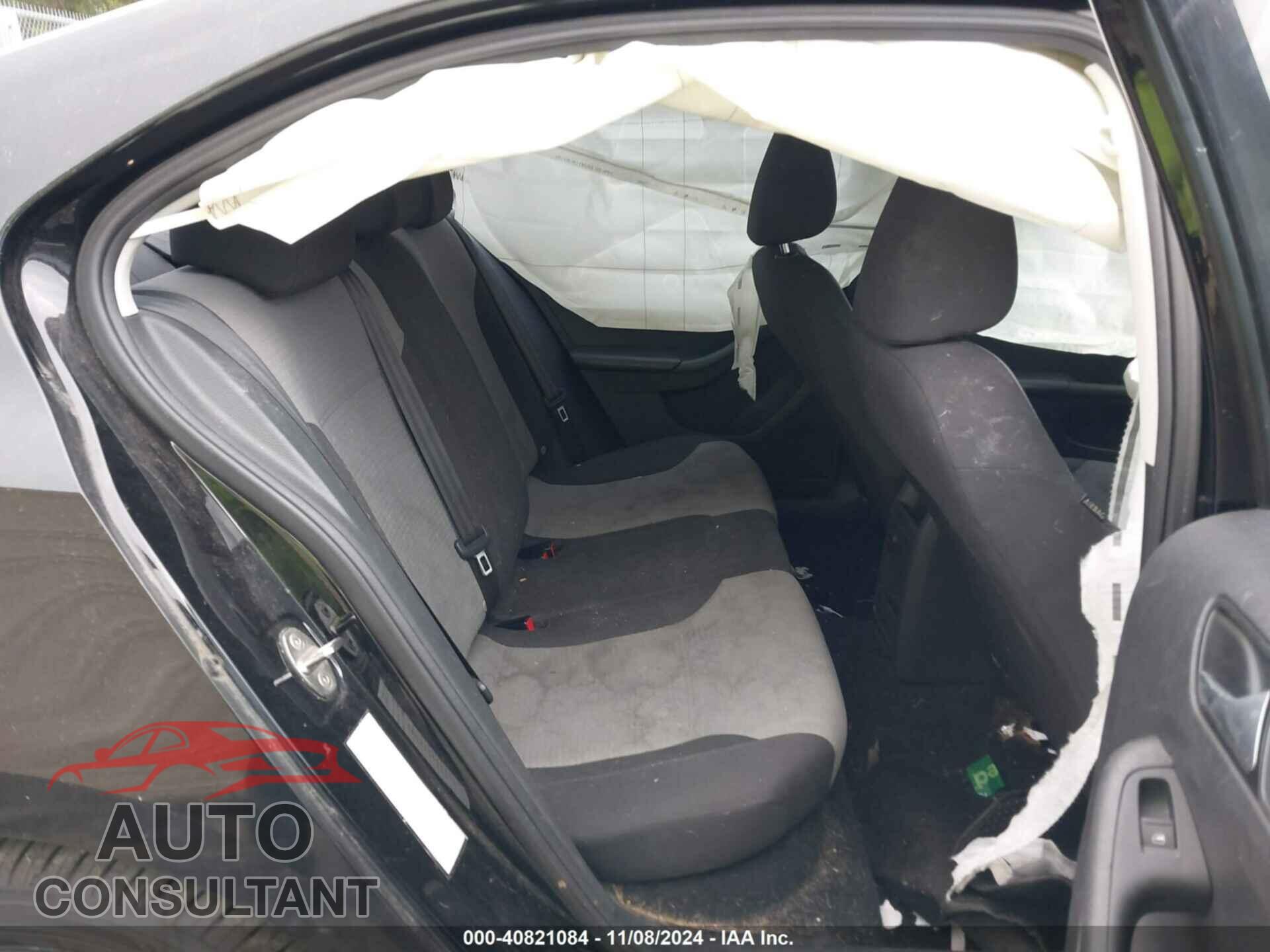 VOLKSWAGEN JETTA 2017 - 3VW2B7AJ9HM323990