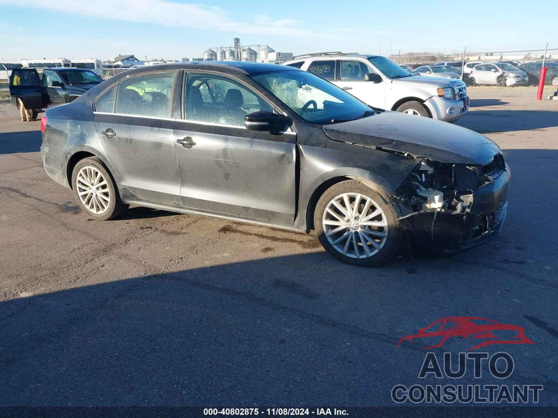 VOLKSWAGEN JETTA 2013 - 3VWLL7AJ4DM441473