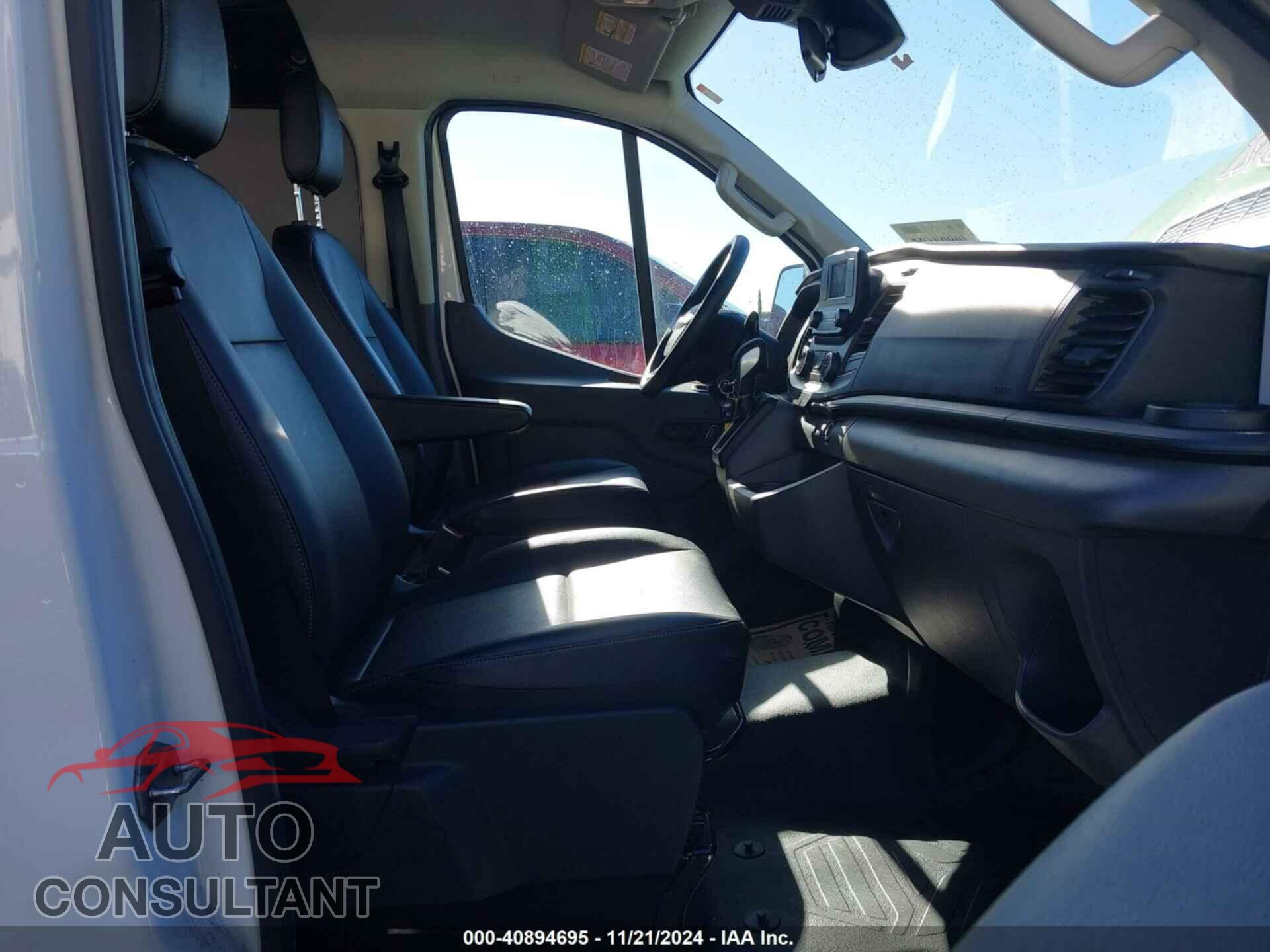 FORD TRANSIT-250 CARGO VAN 2023 - 1FTBR1Y86PKA46641