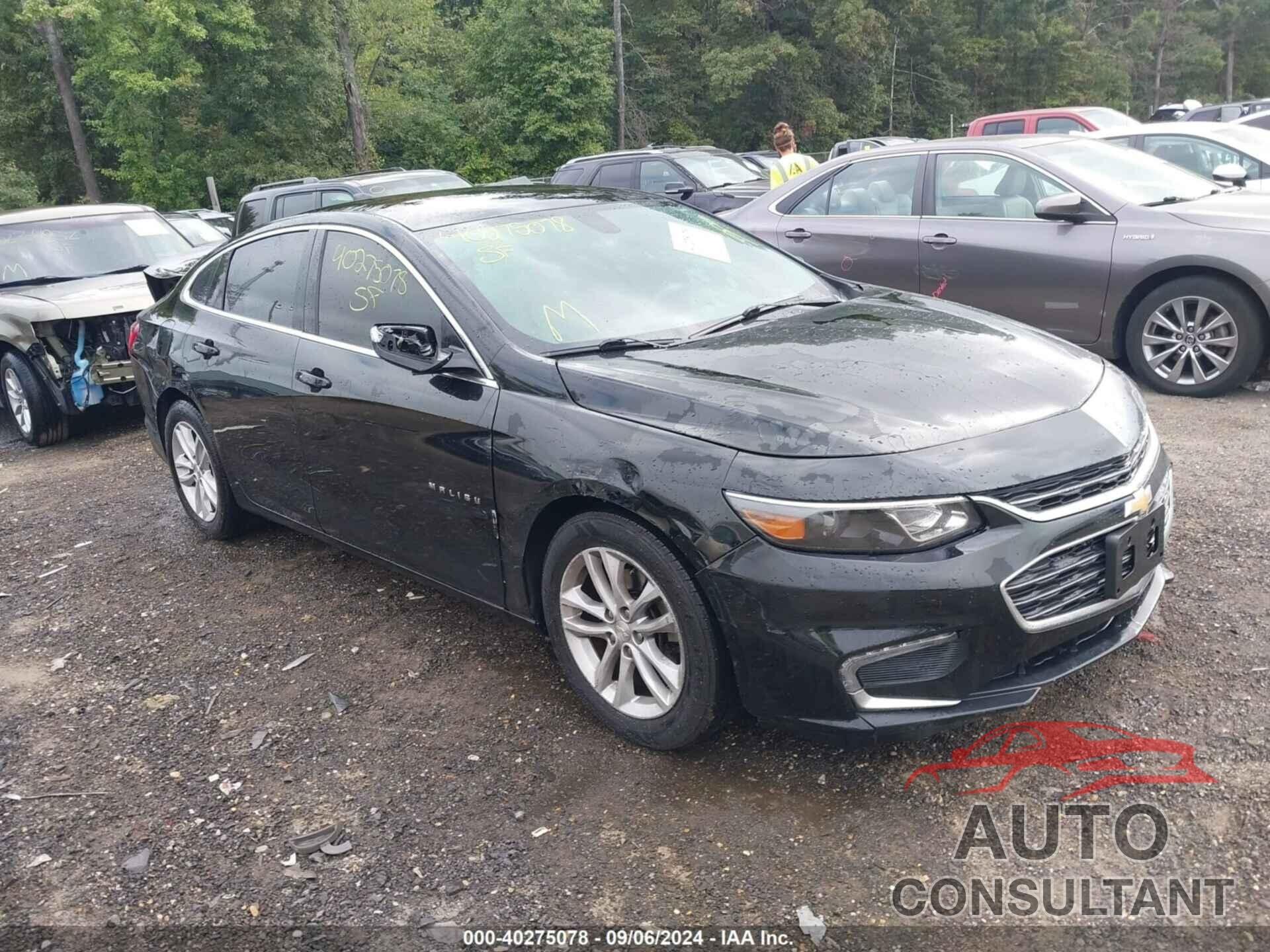 CHEVROLET MALIBU 2017 - 1G1ZE5ST4HF122147
