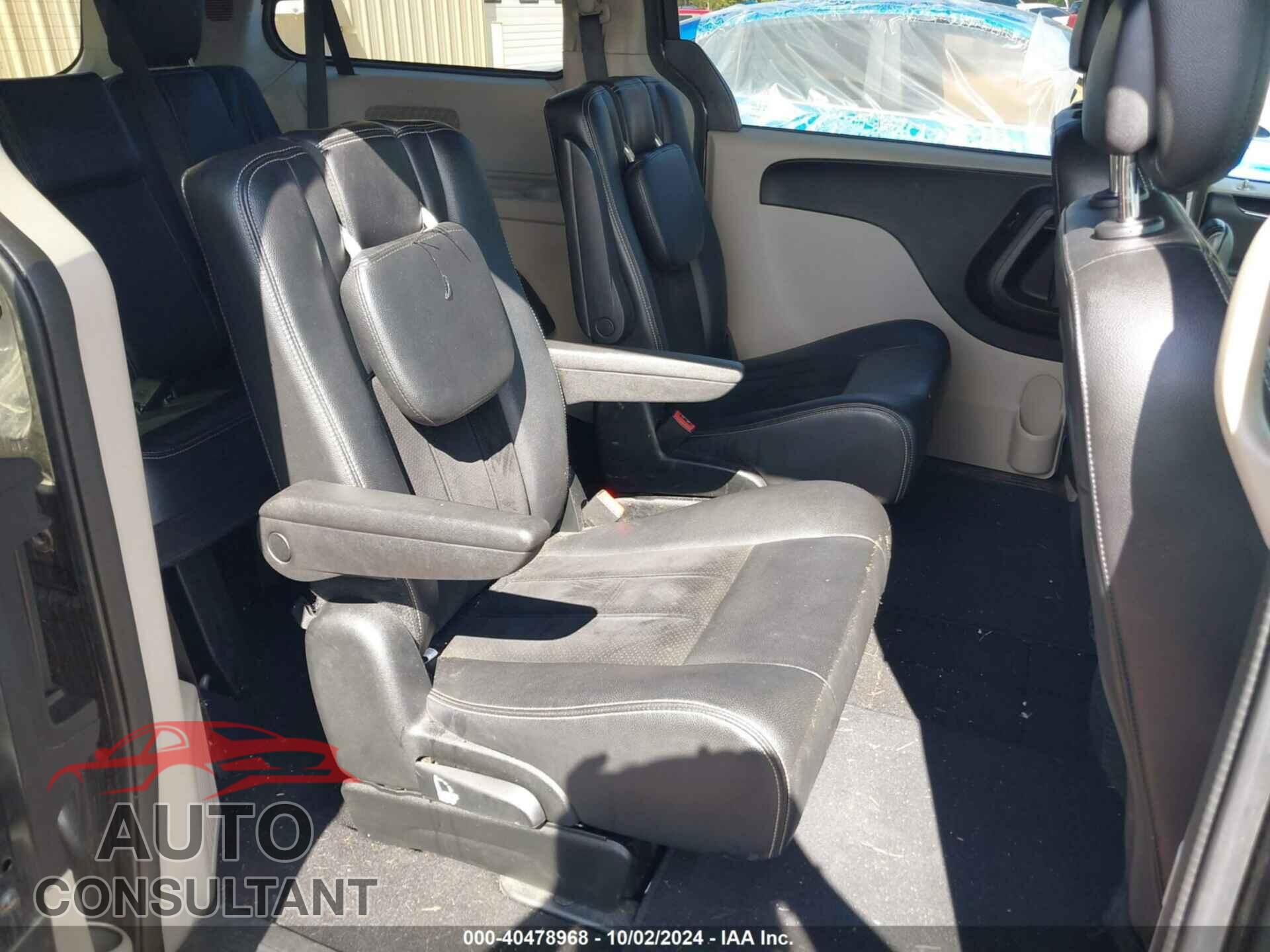 DODGE GRAND CARAVAN 2018 - 2C4RDGCG8JR300938