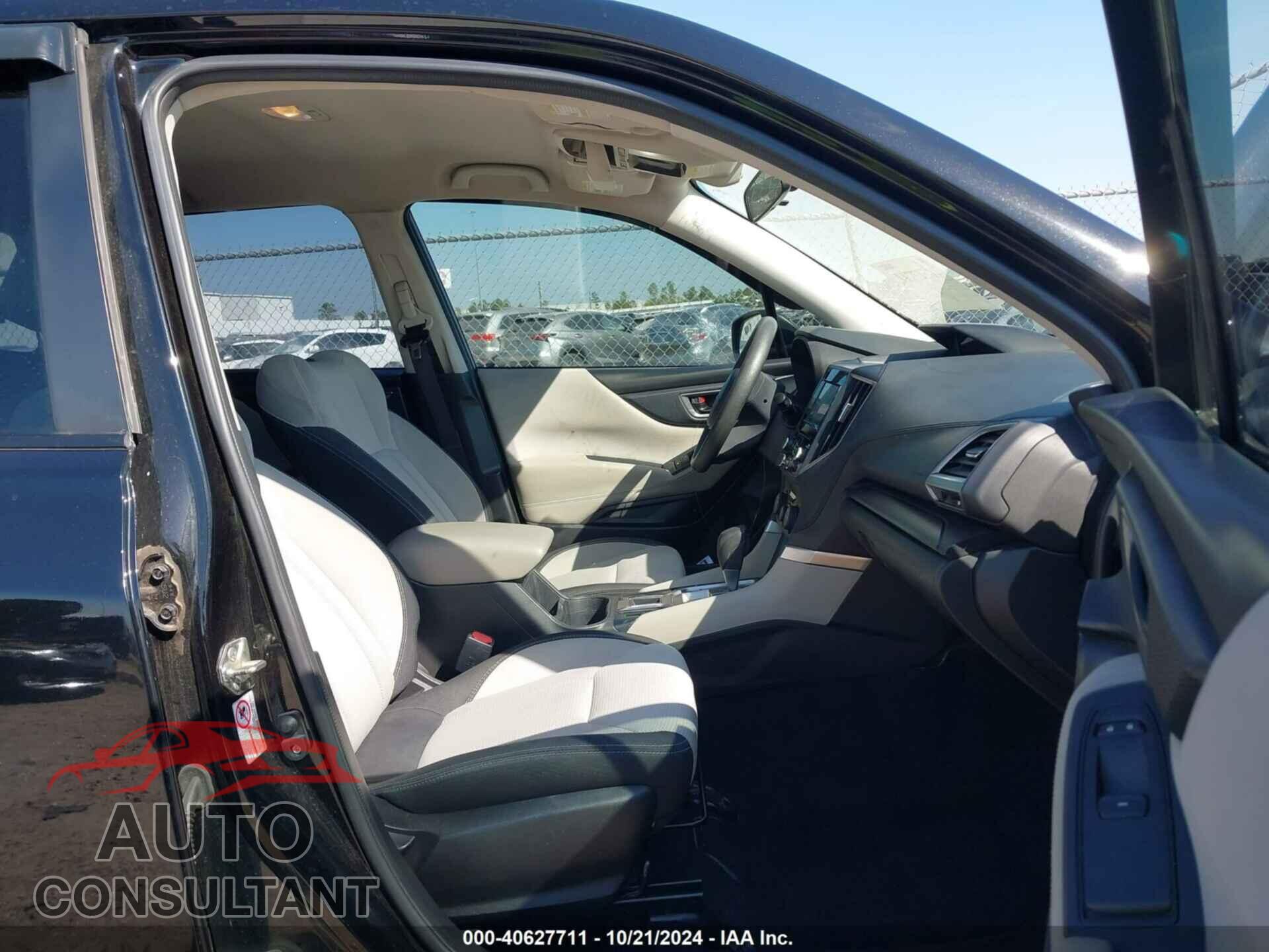 SUBARU FORESTER 2019 - JF2SKACC2KH536713