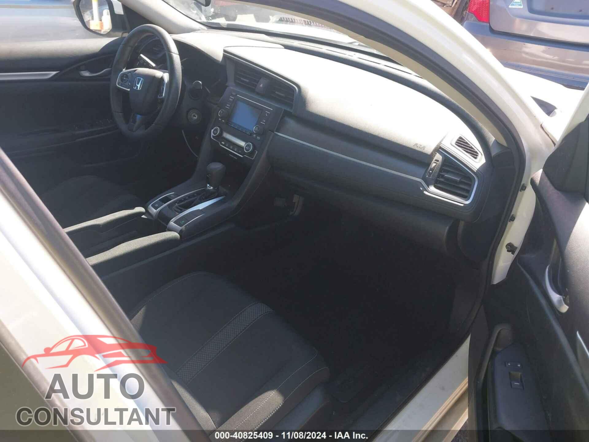 HONDA CIVIC 2019 - 2HGFC2F63KH539043