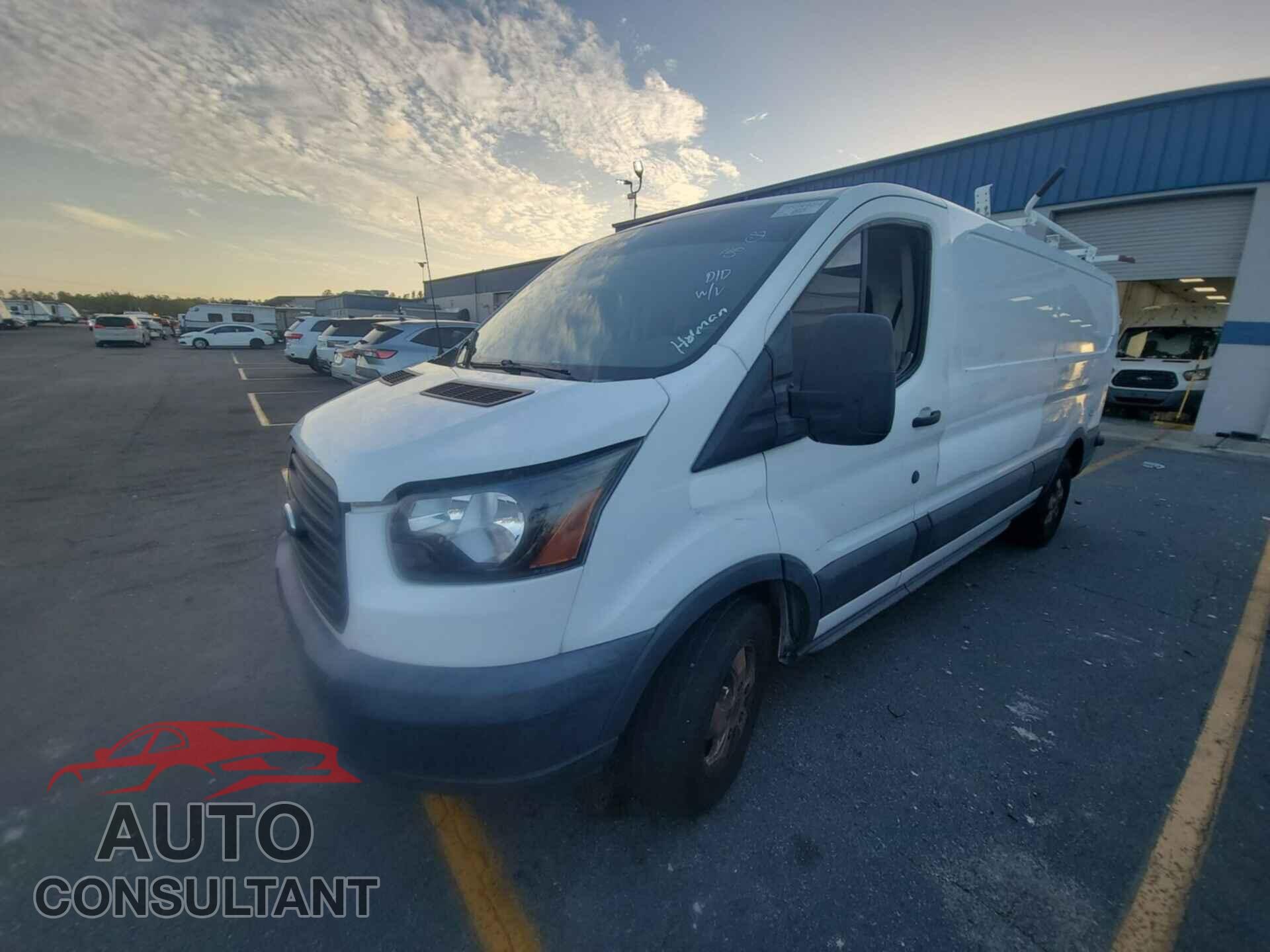 FORD TRANSIT 2017 - 1FTYR2ZM0HKA61374