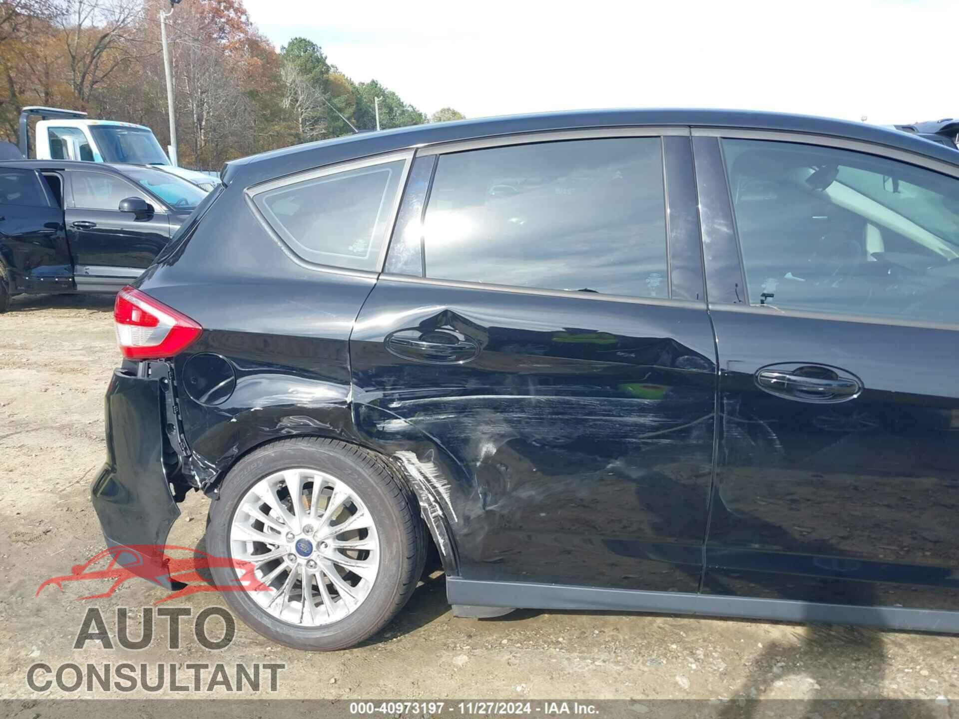 FORD C-MAX ENERGI 2017 - 1FADP5EU0HL111329