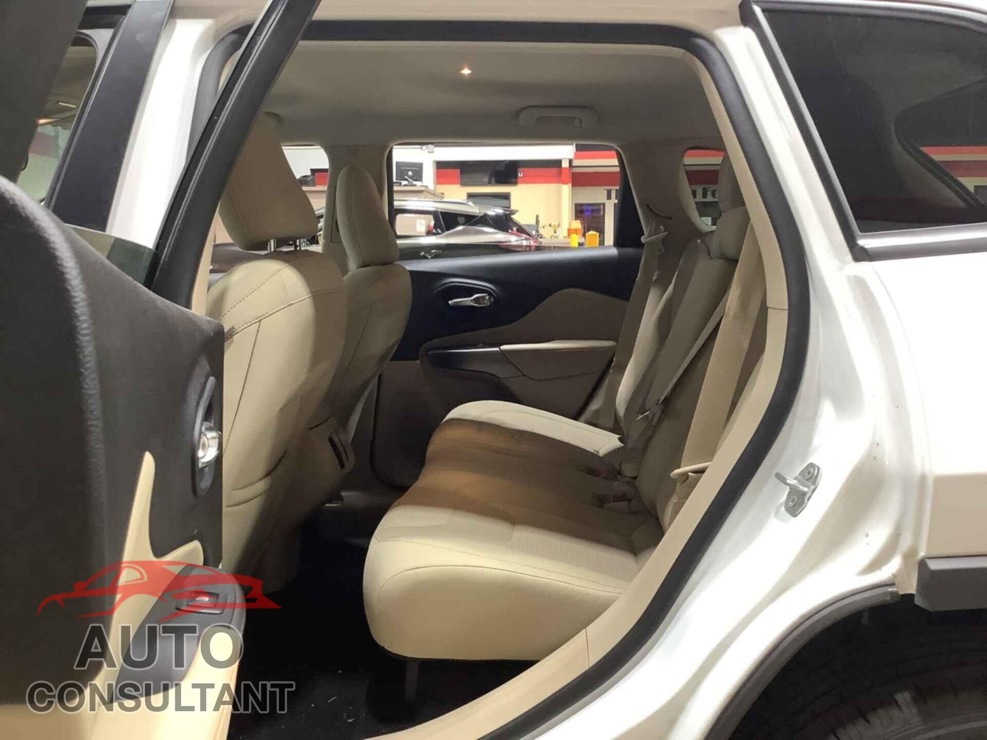 JEEP CHEROKEE 2021 - 1C4PJMCB2MD215538