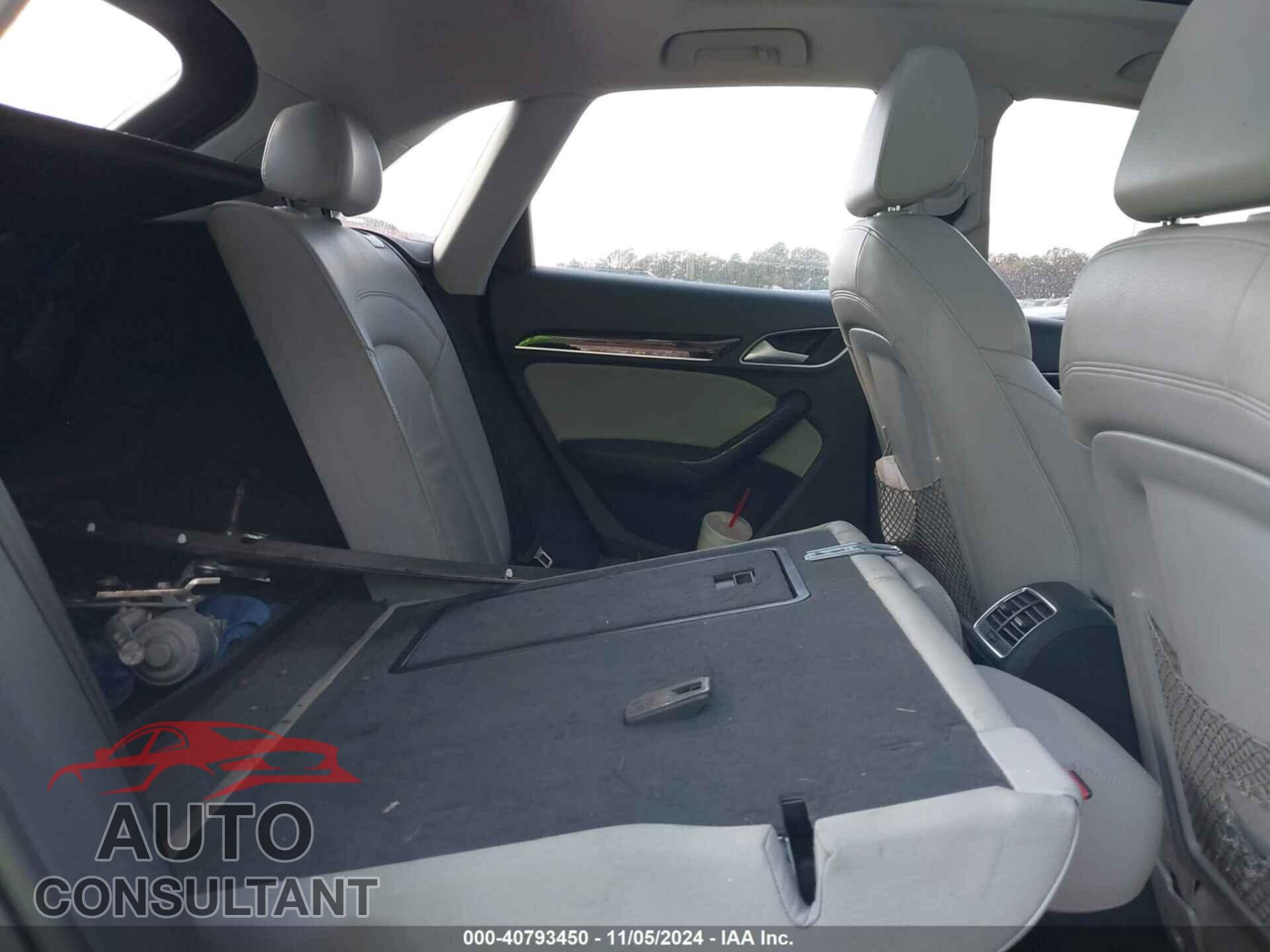 AUDI Q3 2015 - WA1GFCFS2FR008672