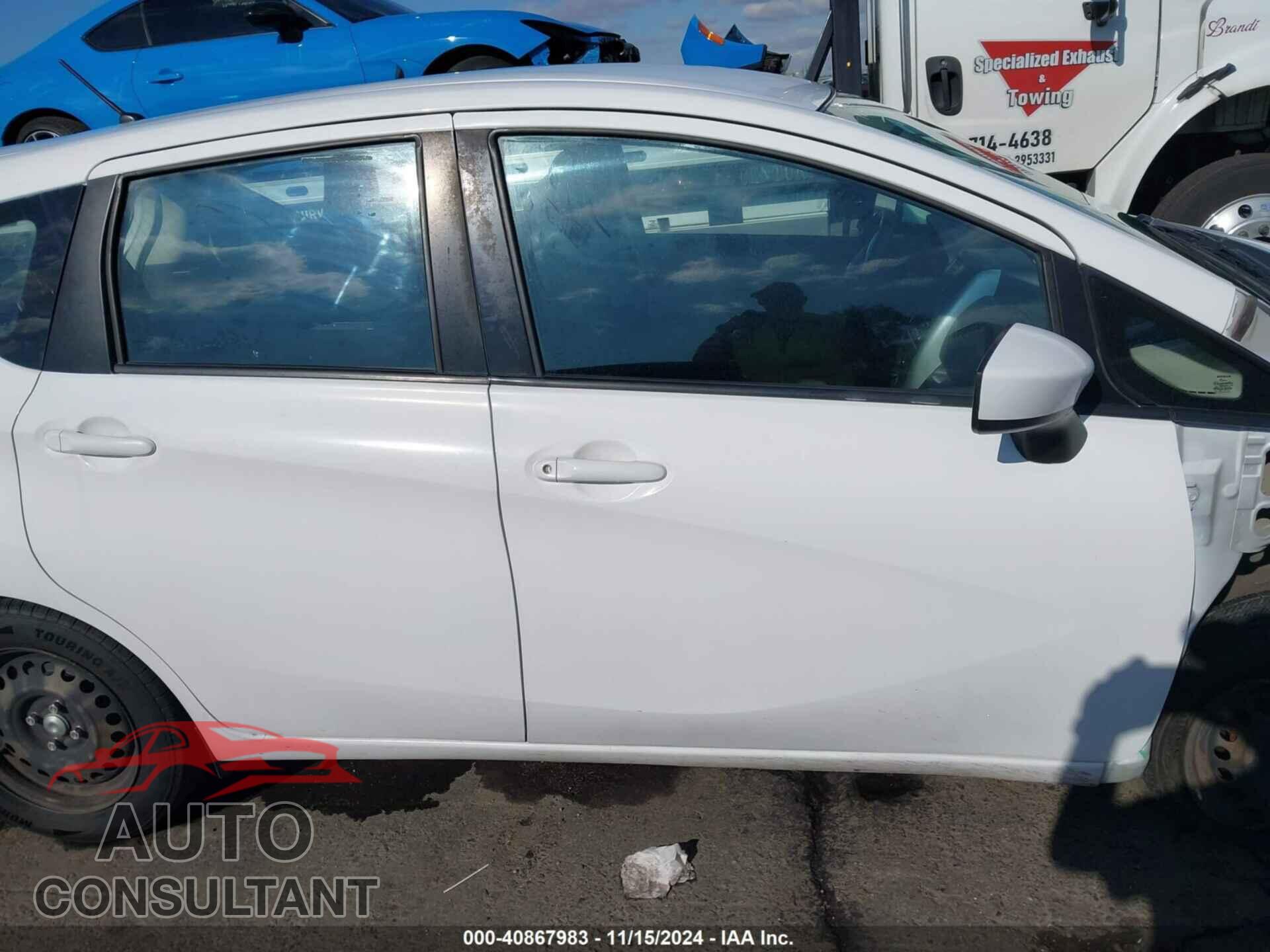 NISSAN VERSA NOTE 2017 - 3N1CE2CP4HL376852