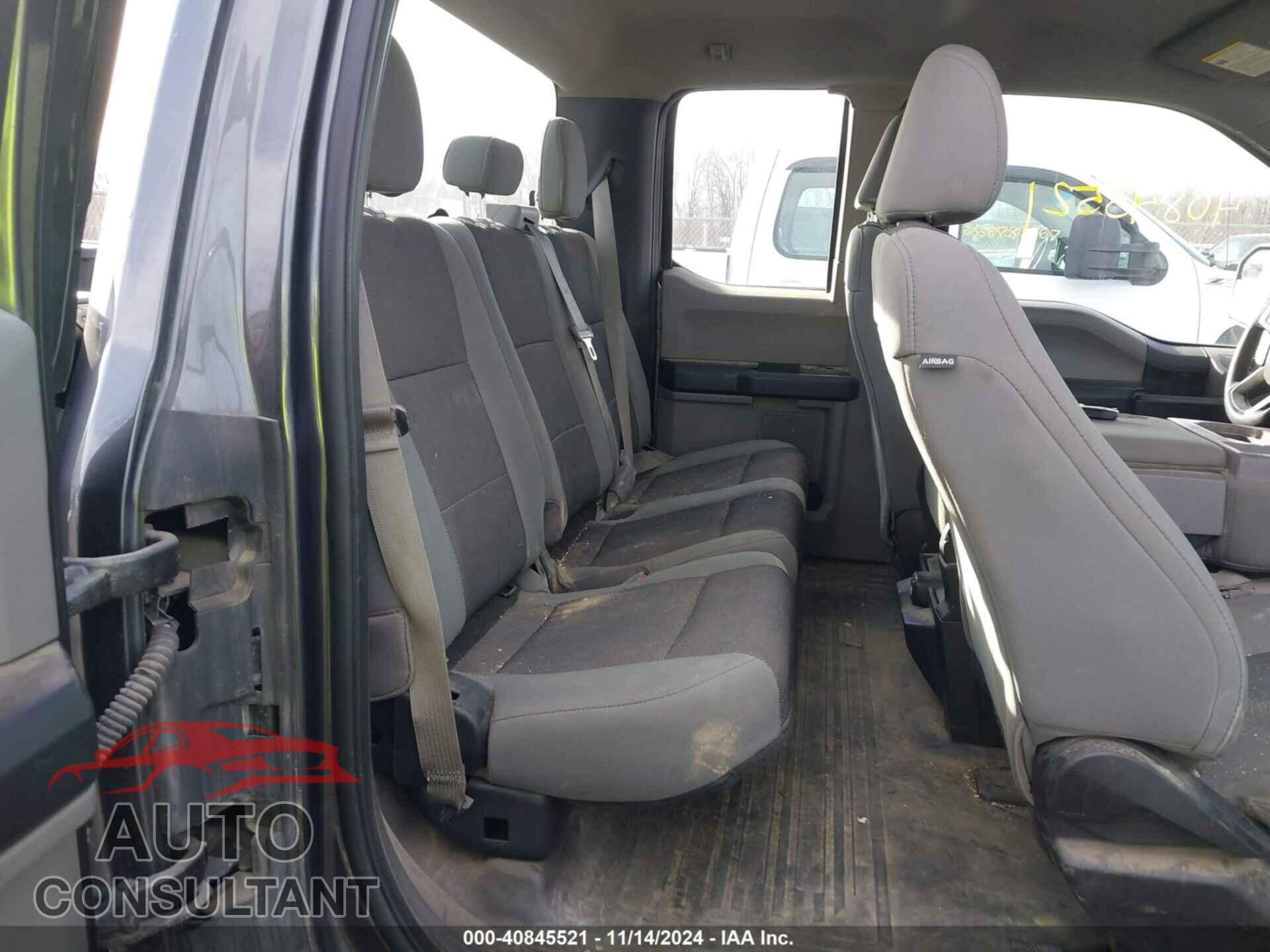 FORD F-150 2017 - 1FTFX1EF4HFA60932