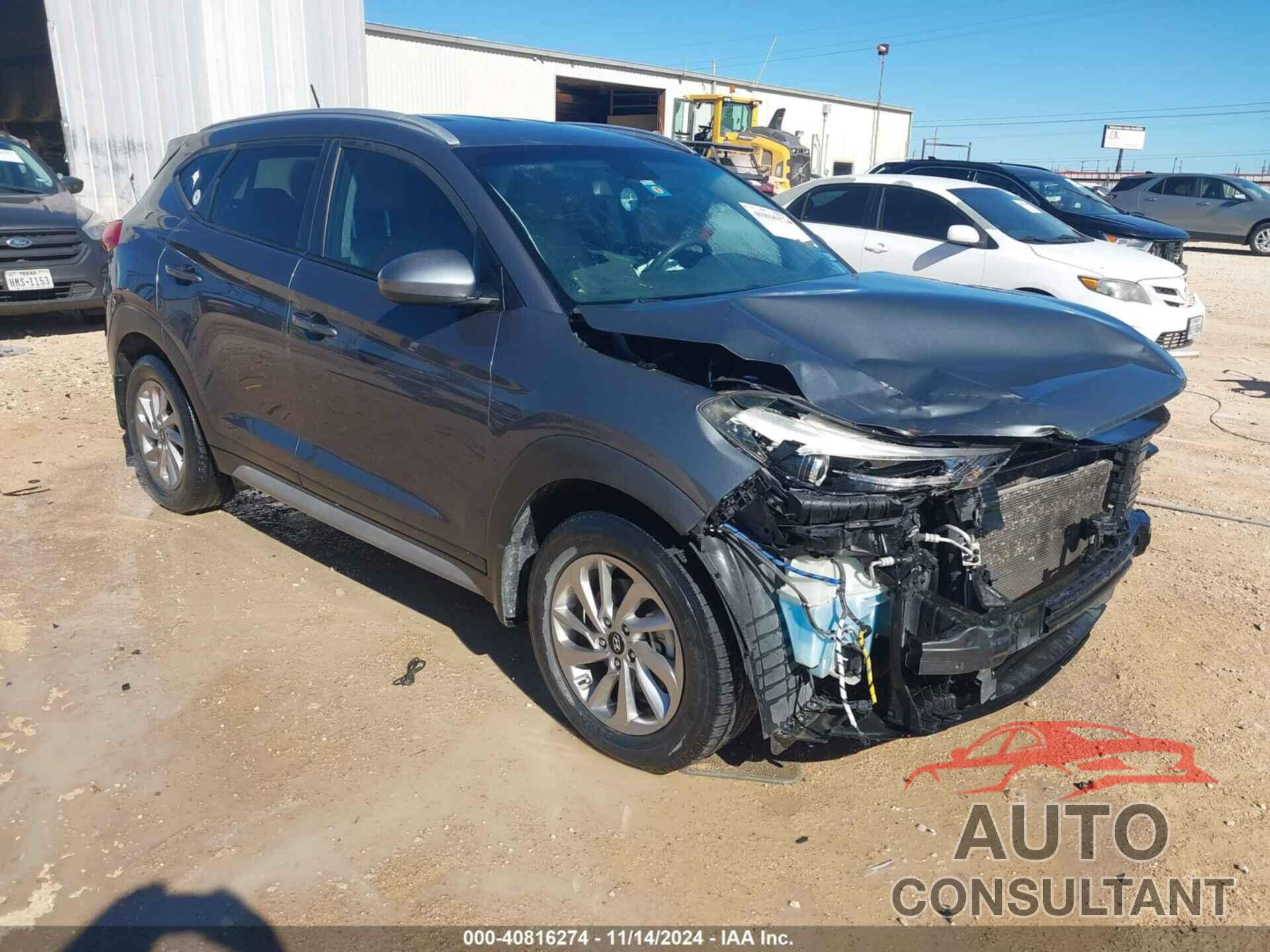 HYUNDAI TUCSON 2017 - KM8J33A41HU552220