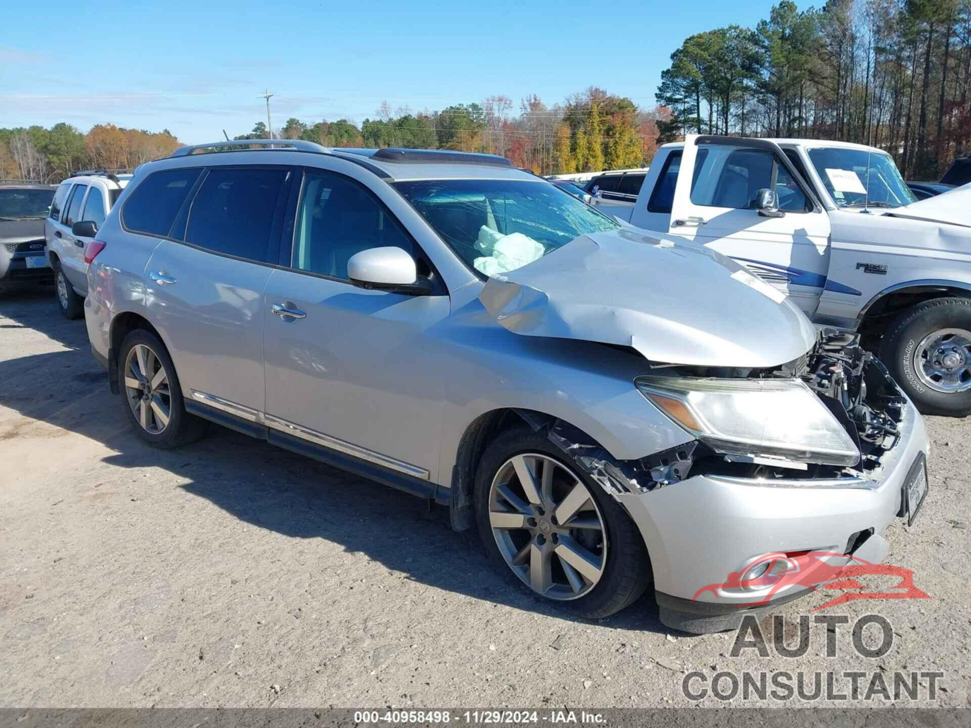 NISSAN PATHFINDER 2015 - 5N1AR2MM6FC677642