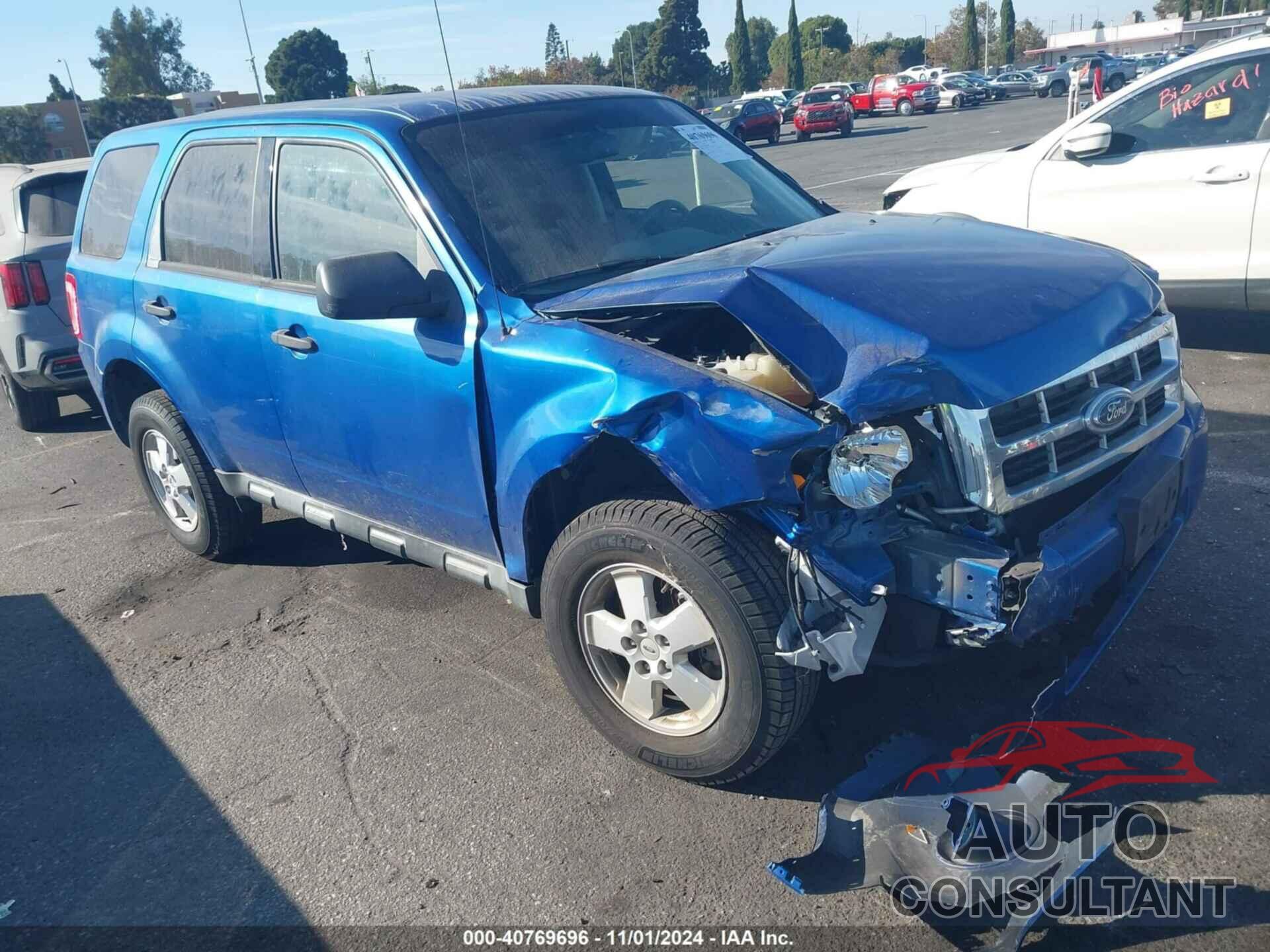 FORD ESCAPE 2011 - 1FMCU0C70BKA74600