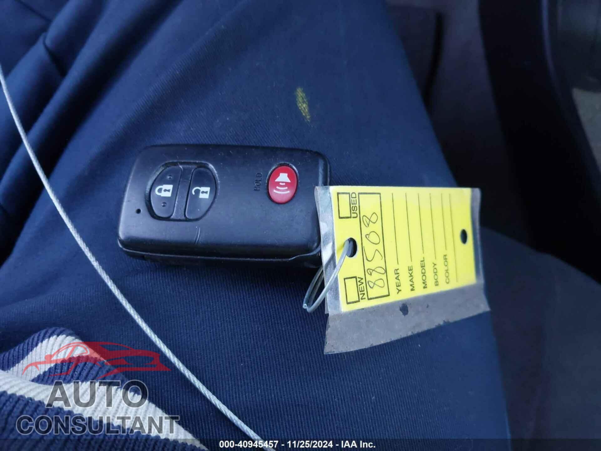 TOYOTA PRIUS 2014 - JTDKN3DU4E1781387