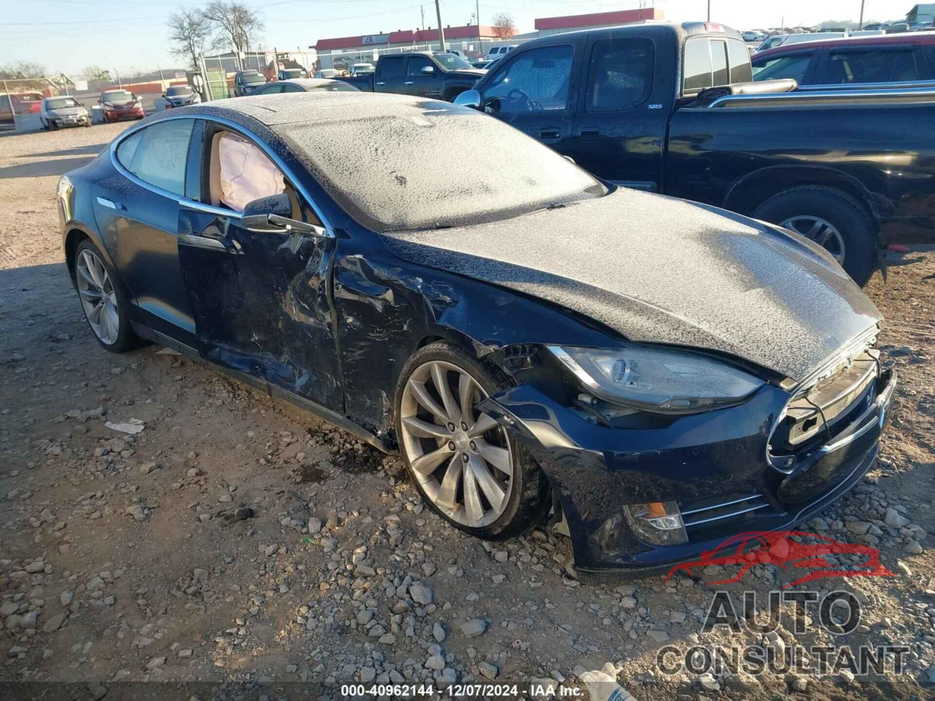 TESLA MODEL S 2014 - 5YJSA1S16EFP49914