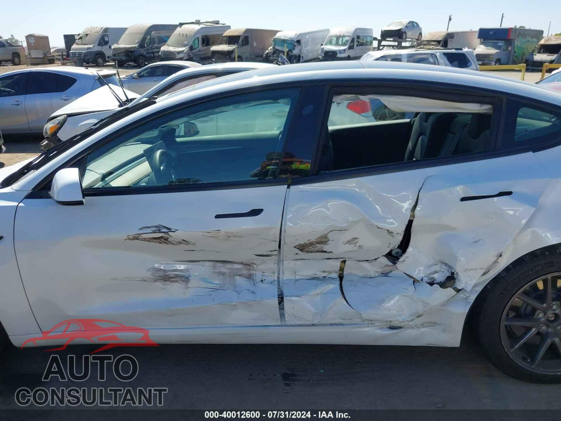 TESLA MODEL 3 2023 - 5YJ3E1EA0PF516909