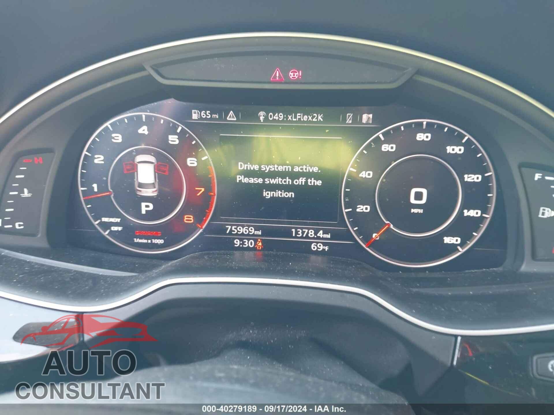 AUDI Q7 2019 - WA1LAAF72KD001094