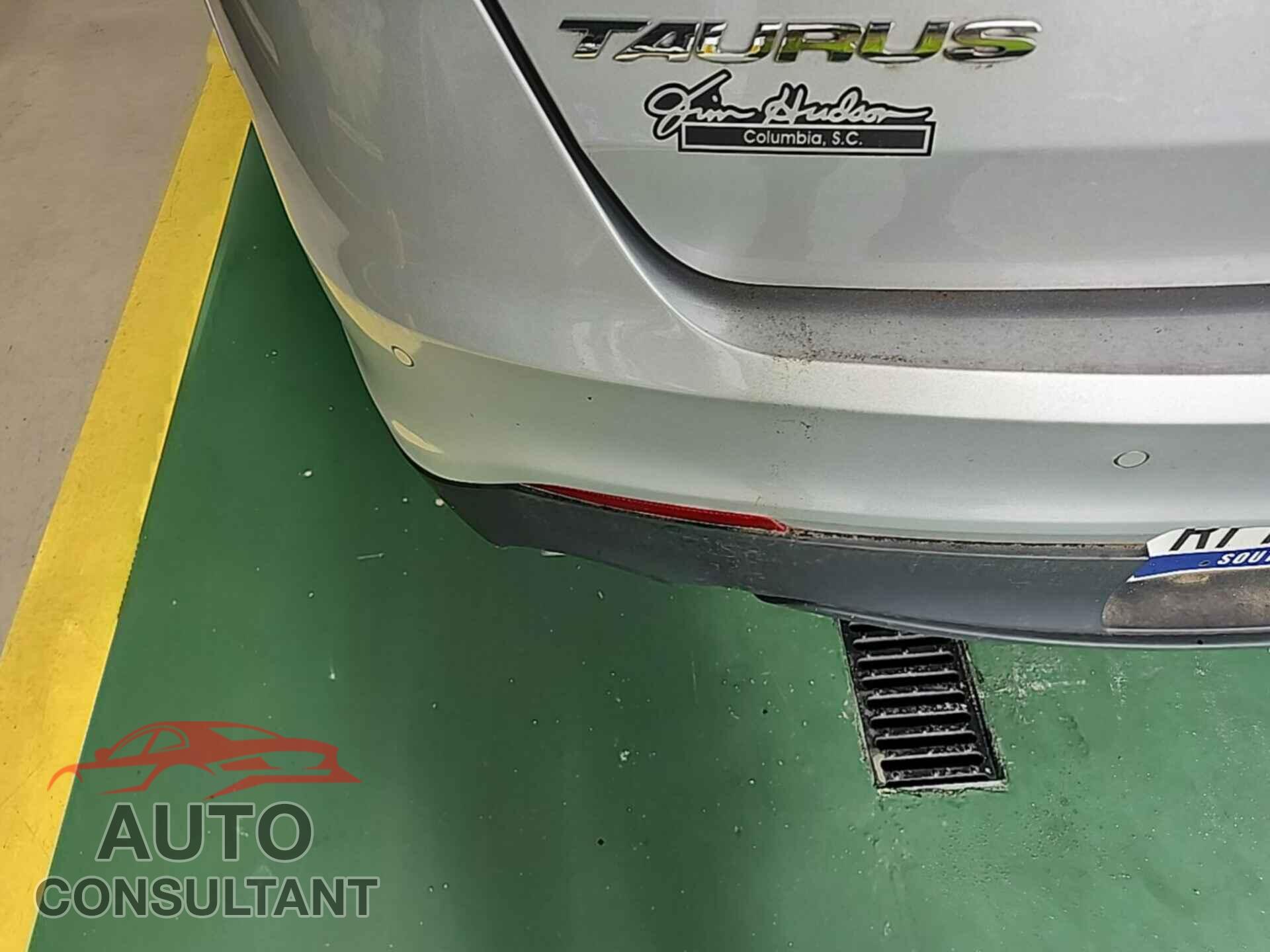 FORD TAURUS 2017 - 1FAHP2E80HG113710