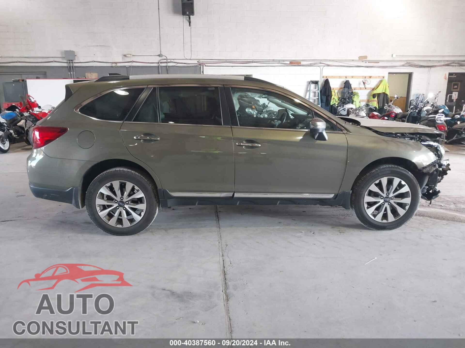 SUBARU OUTBACK 2017 - 4S4BSATC5H3350941