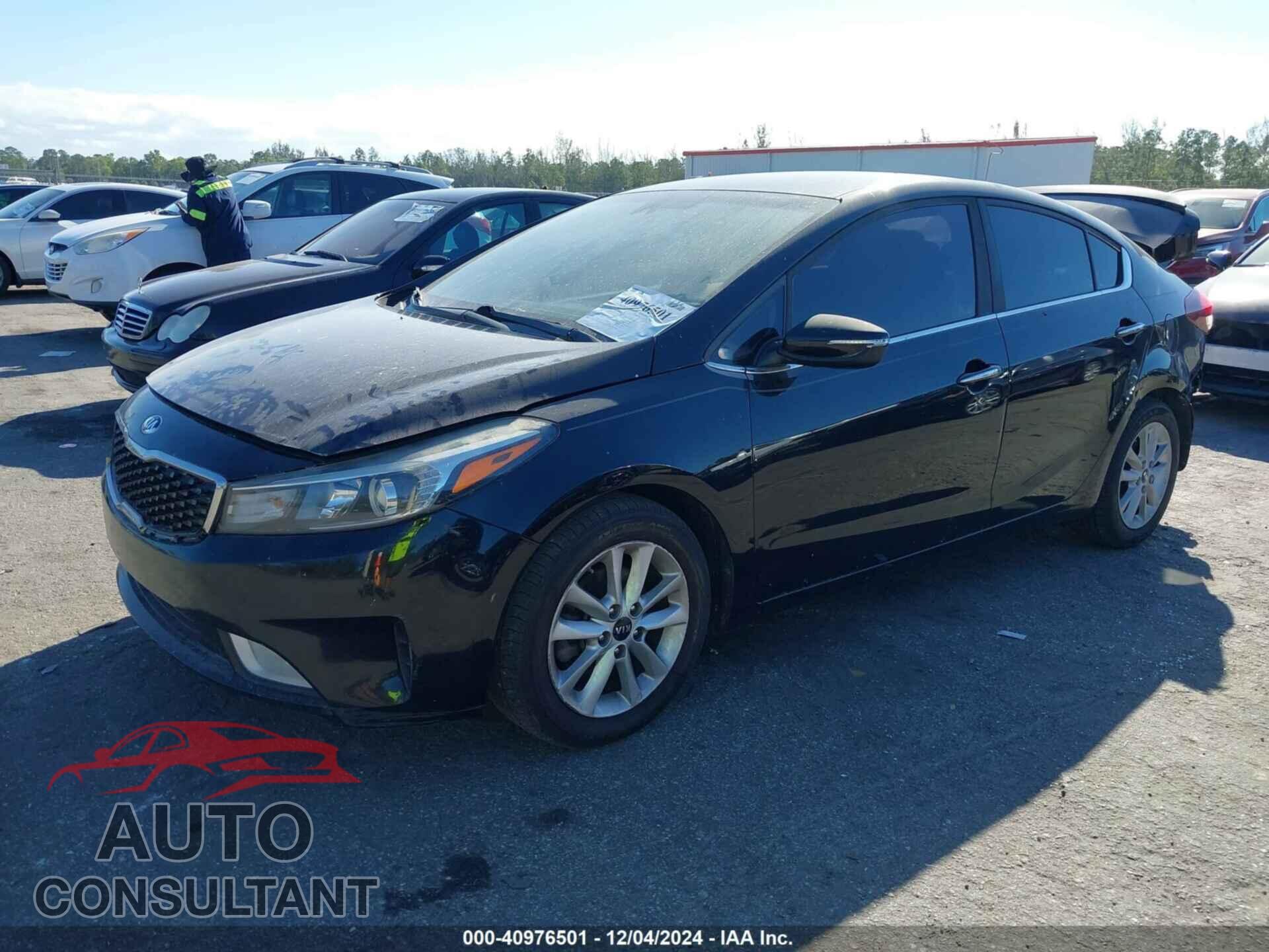 KIA FORTE 2017 - 3KPFL4A77HE084244