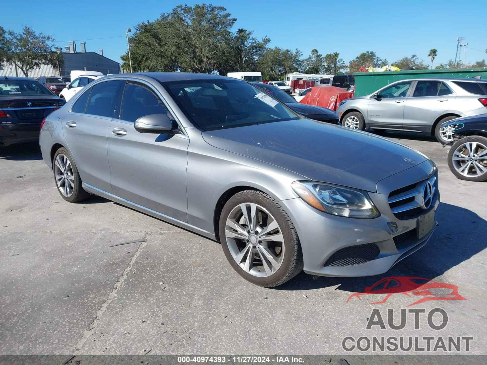 MERCEDES-BENZ C 300 2015 - 55SWF4JB4FU054765