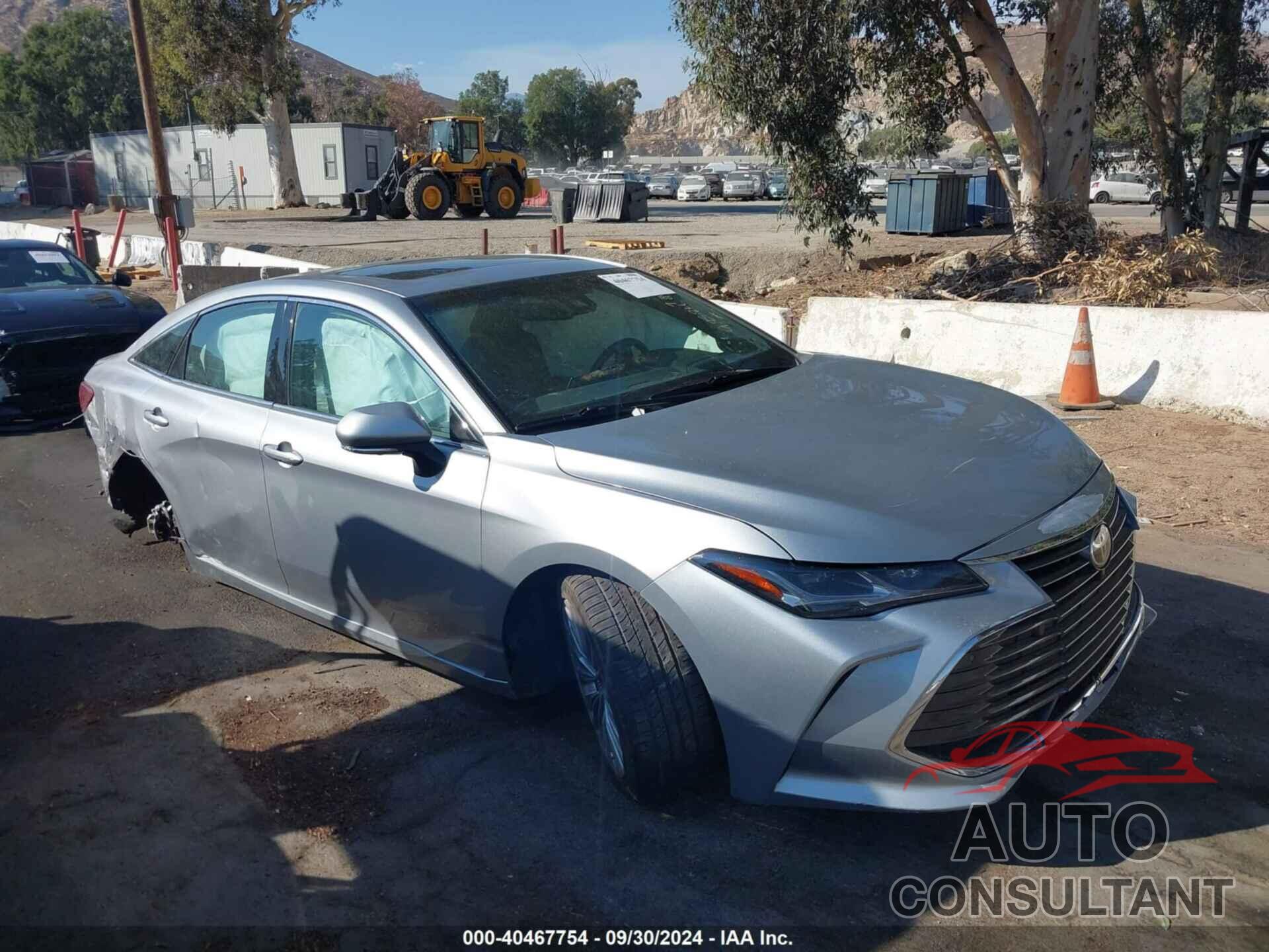 TOYOTA AVALON 2019 - 4T1BZ1FB3KU035331