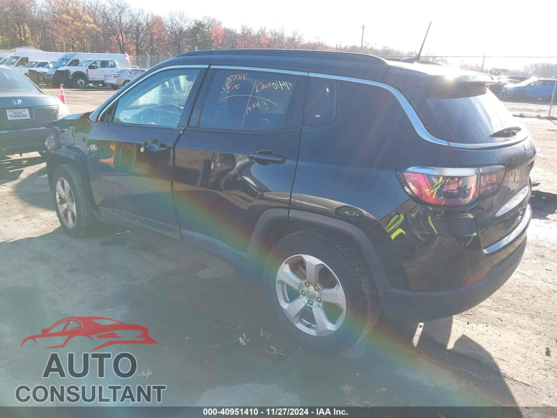 JEEP COMPASS 2018 - 3C4NJCBB6JT267991