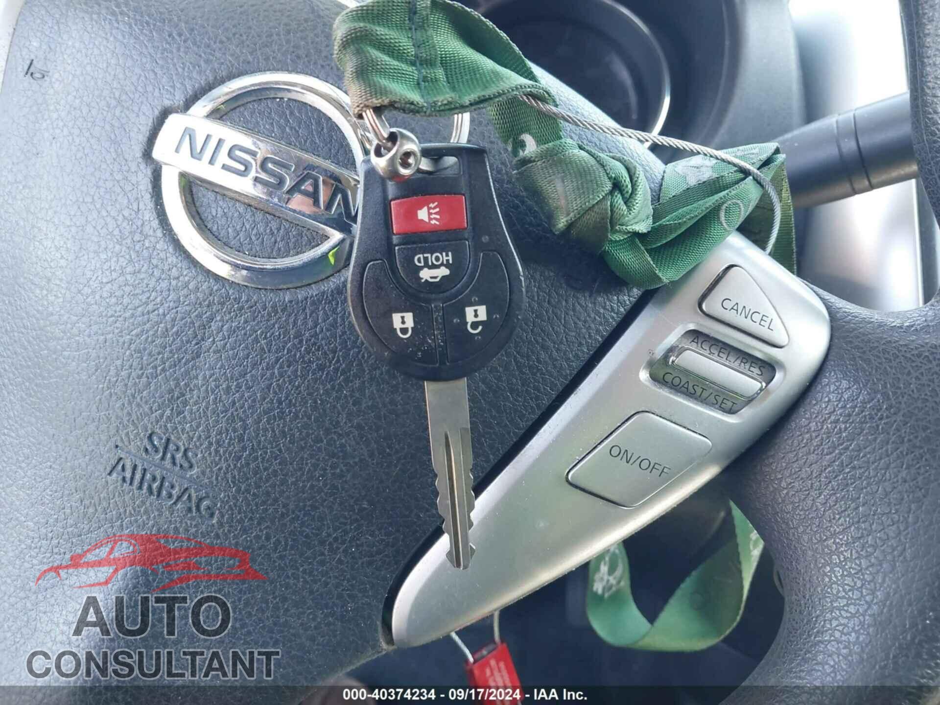 NISSAN VERSA 2017 - 3N1CN7AP0HL802116